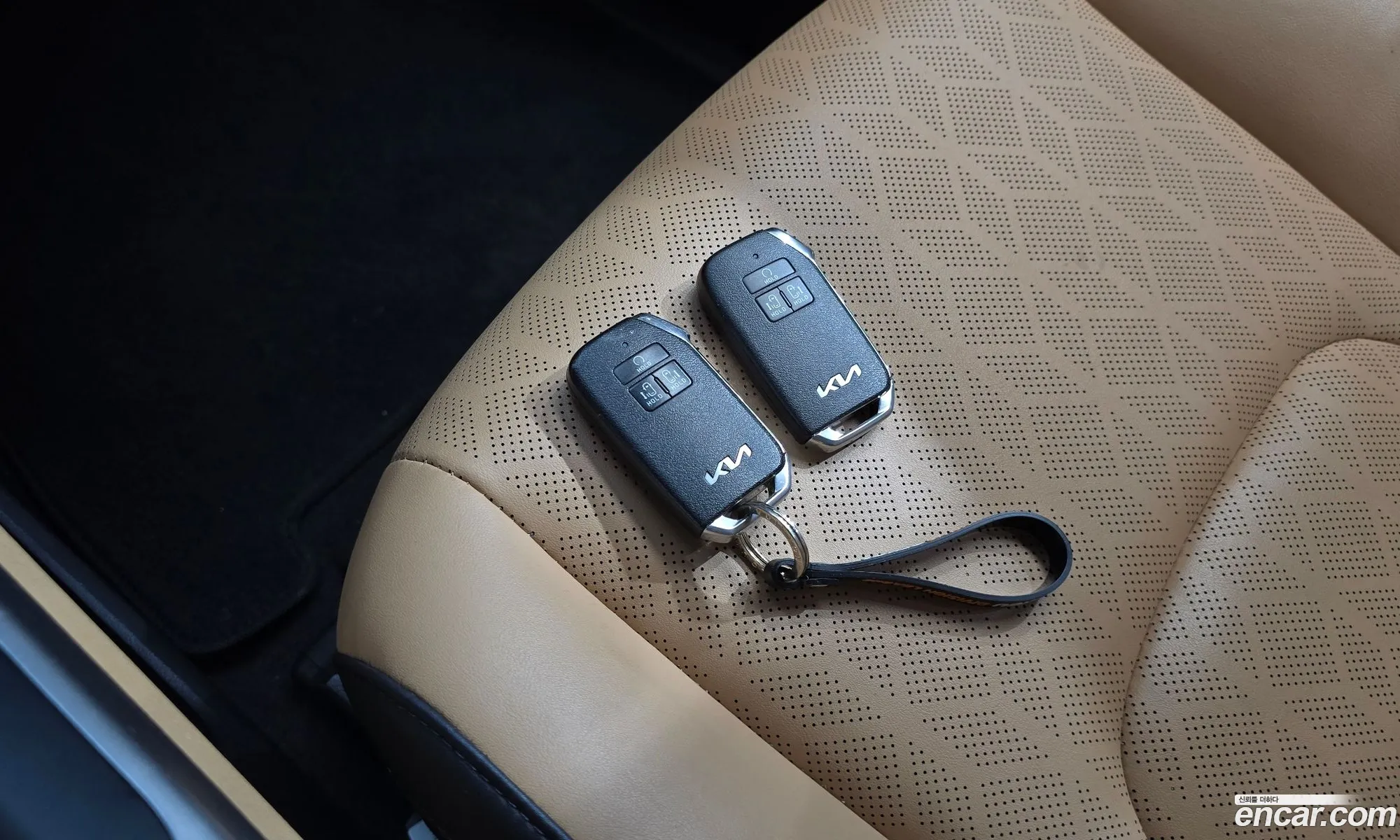Kia Carnival 2022 KNANB81BBPS256620 — 15