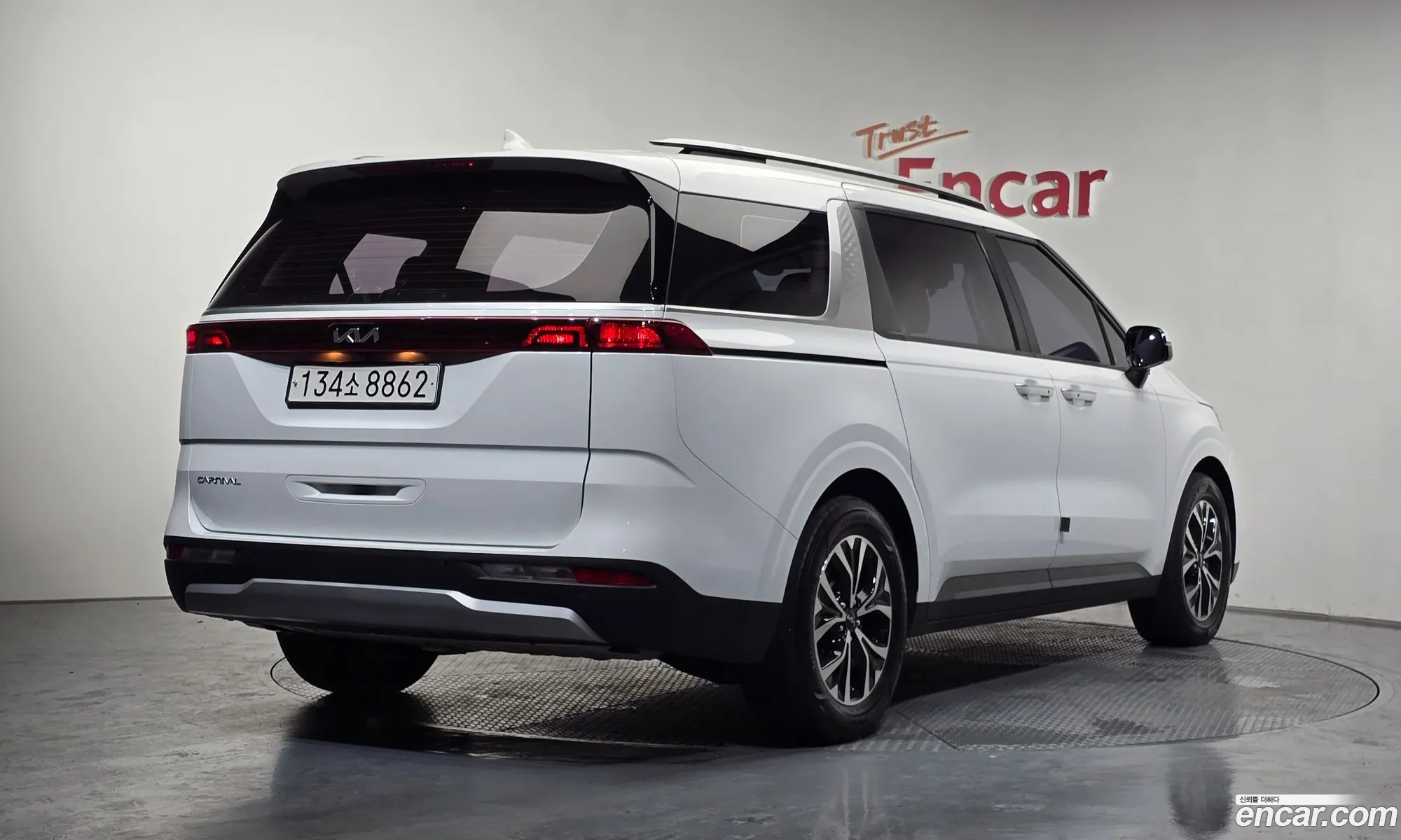 Kia Carnival 2022 KNANB81BBPS256620 — 7