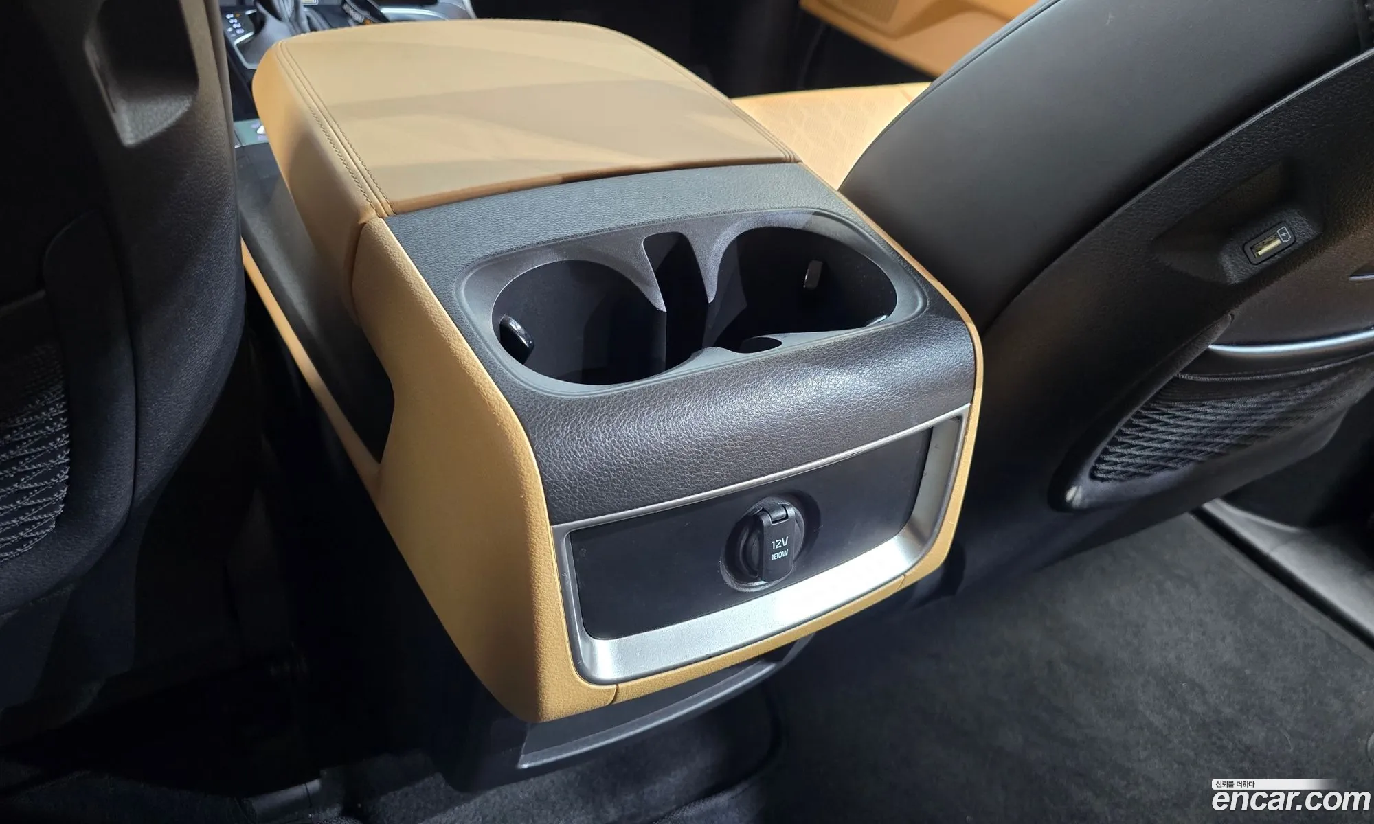 Kia Carnival 2022 KNANB81BBPS256620 — 19