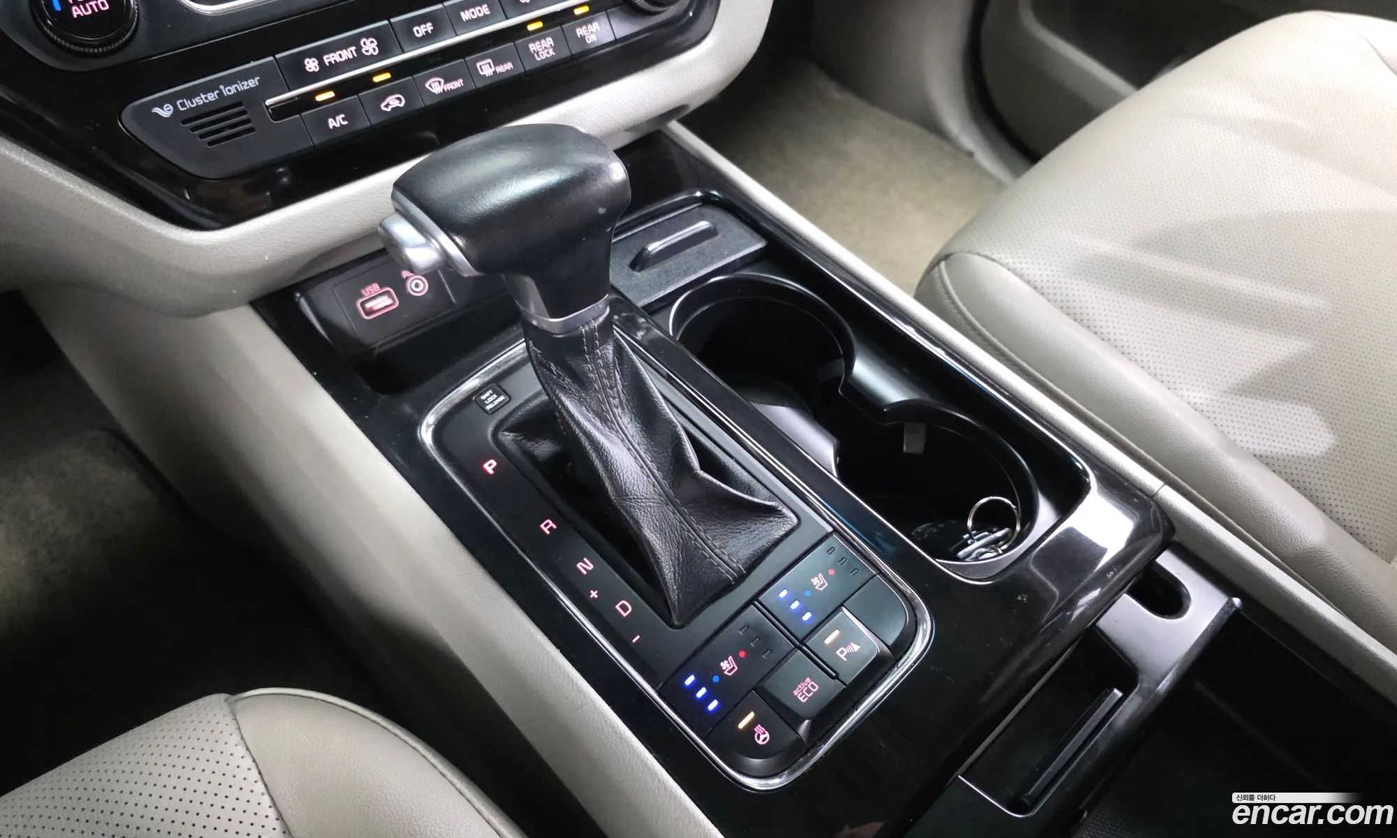 Kia Carnival 2017 — 9