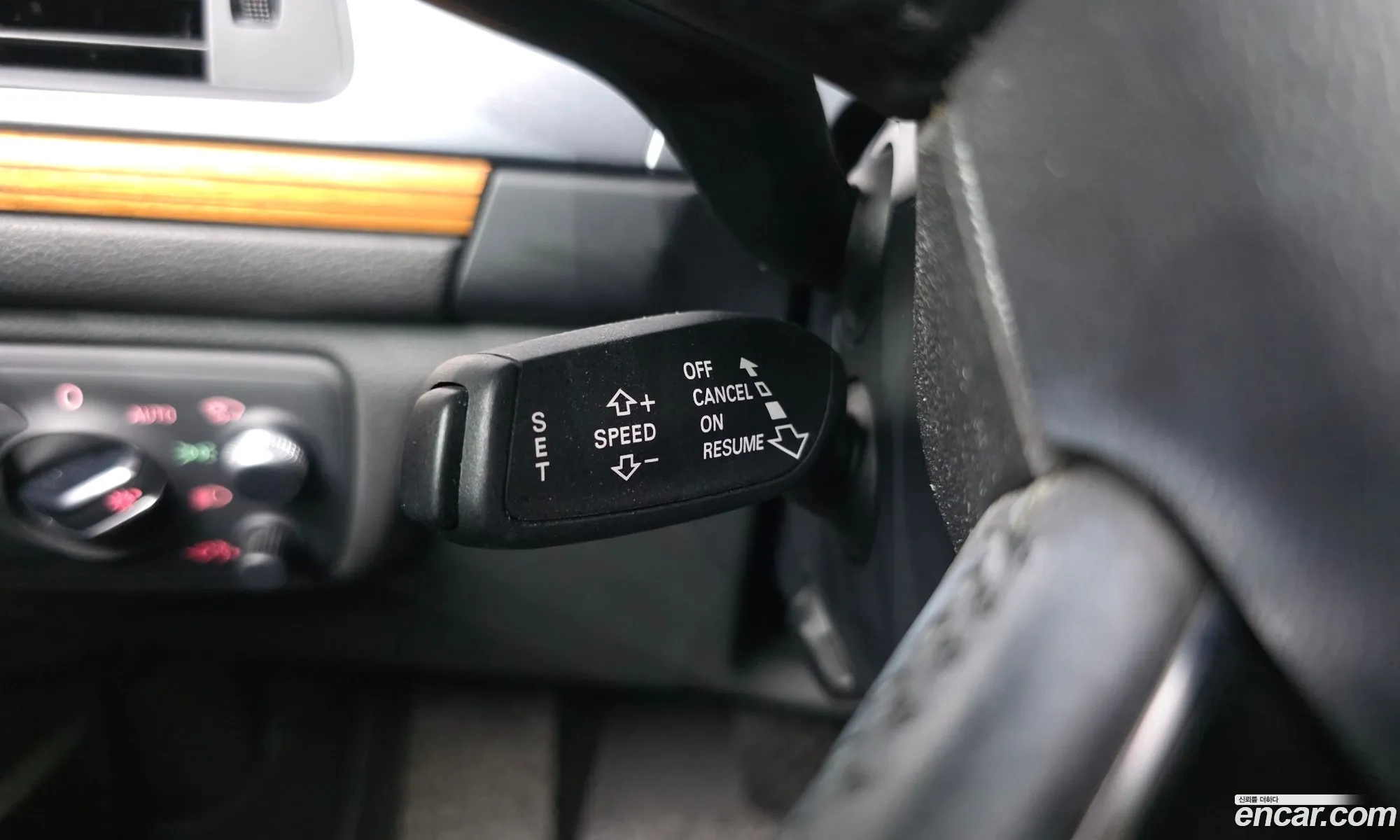 Audi A6 2015 — 19