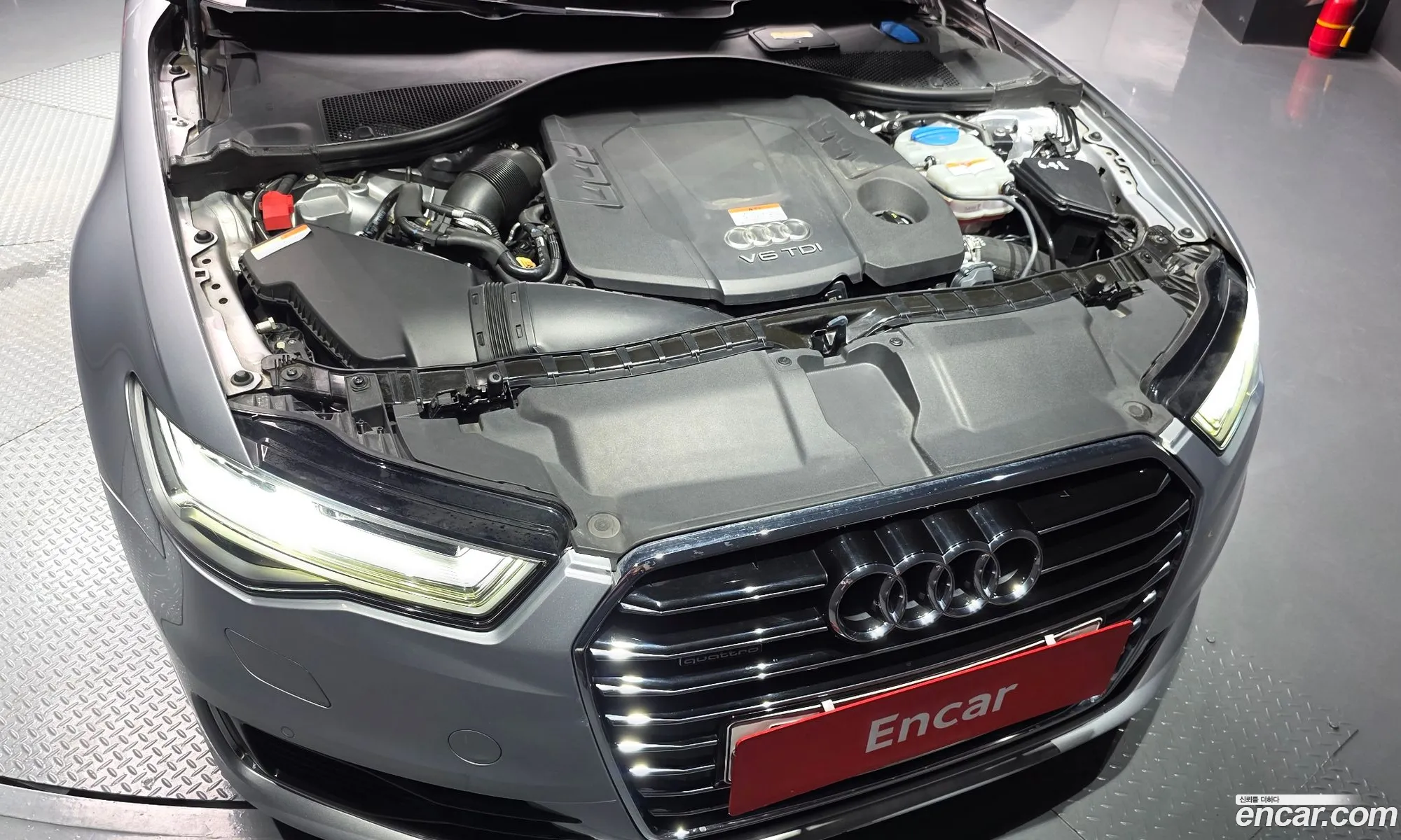 Audi A6 2015 — 11