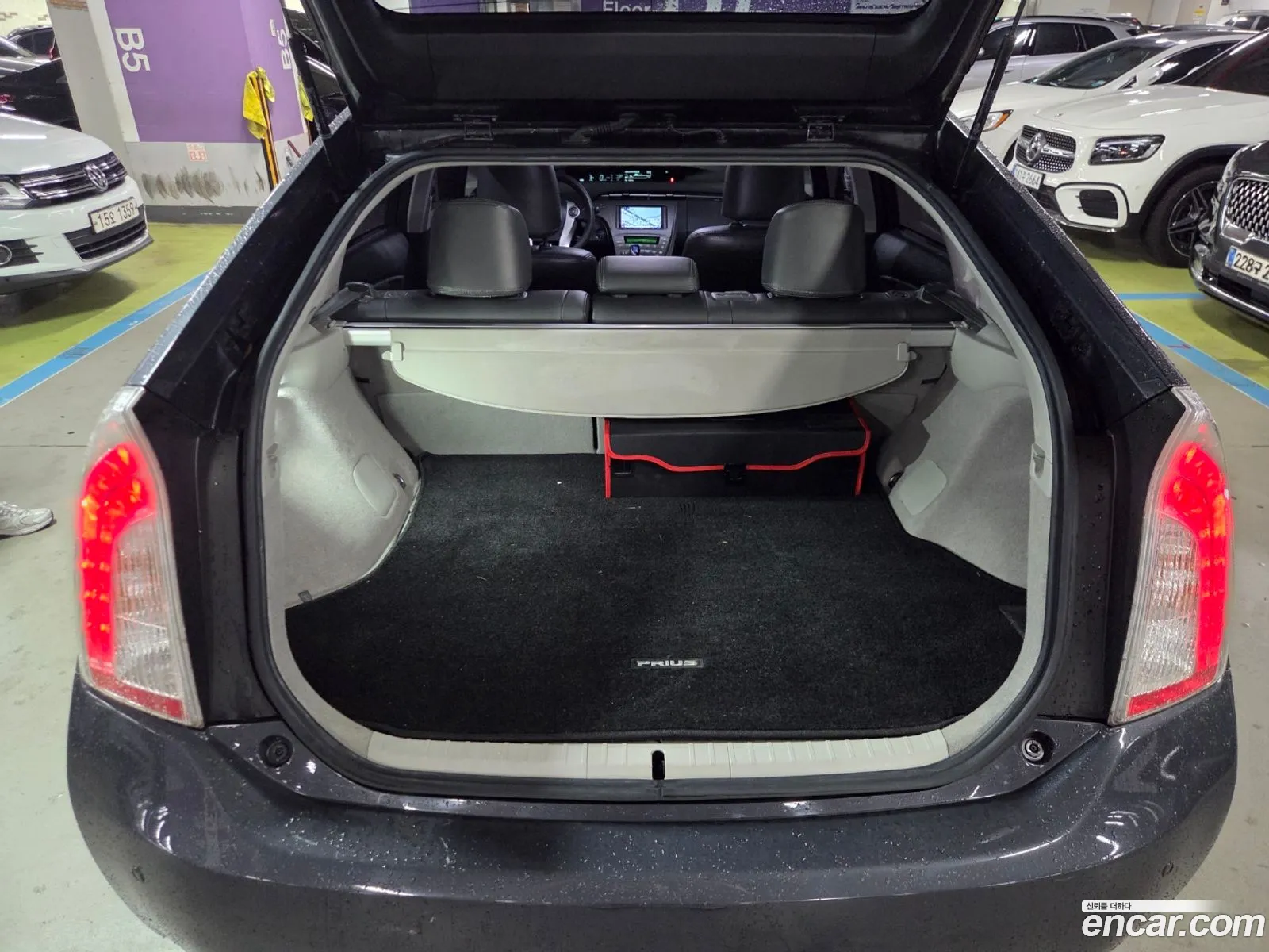 Toyota Prius 2014 — 17