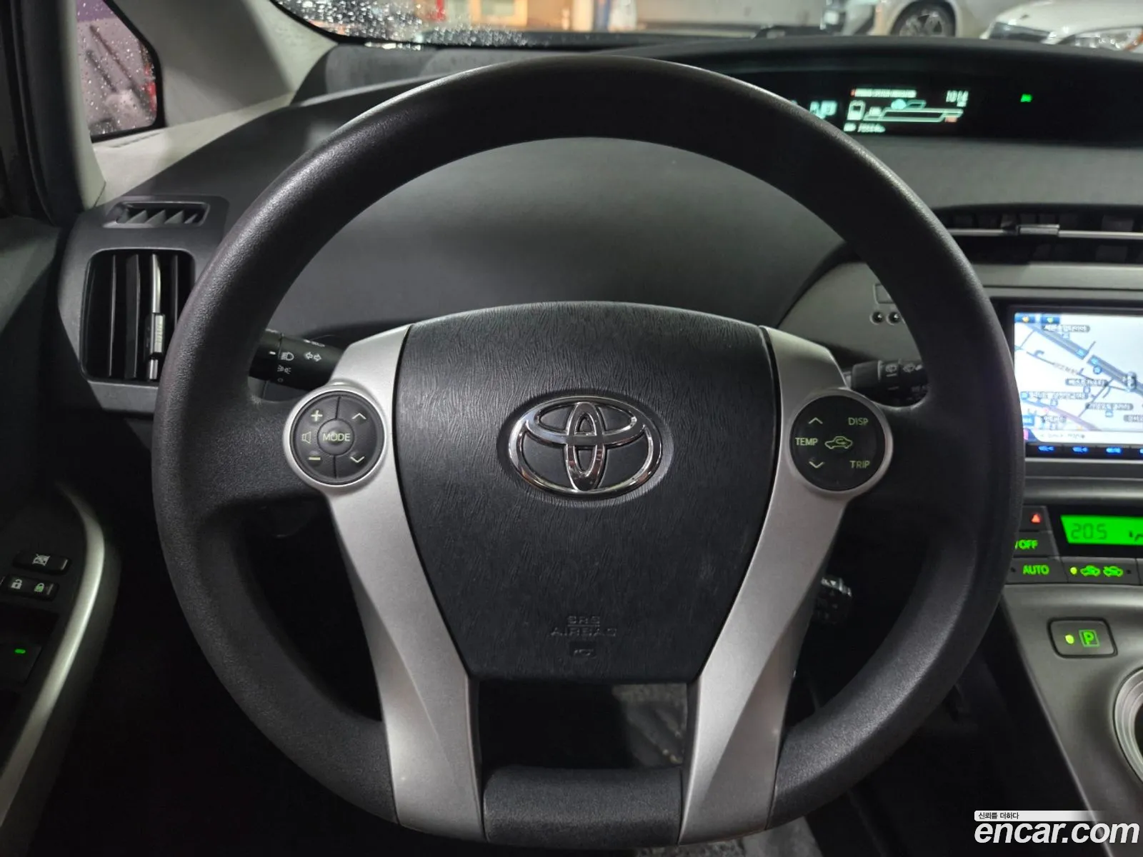 Toyota Prius 2014 — 15