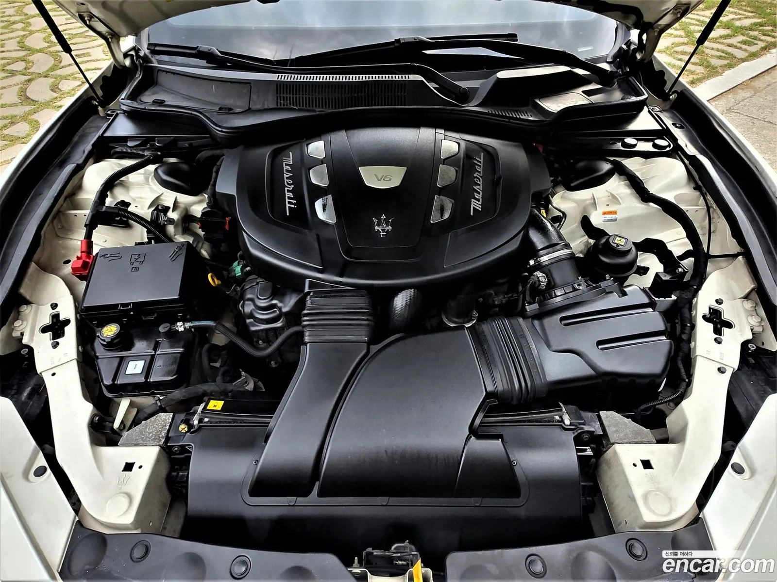 Maserati Ghibli 2014 — 17