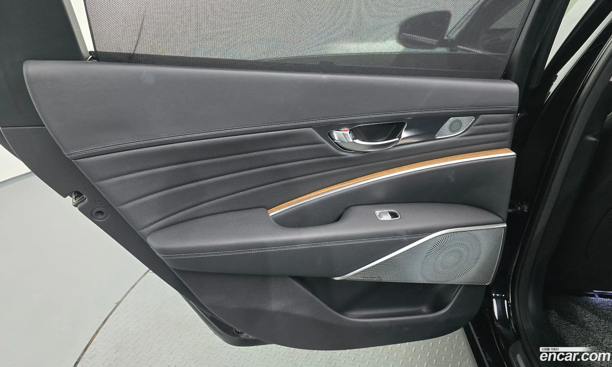Kia K9 2022 KNAS2418DNS041807 — 13