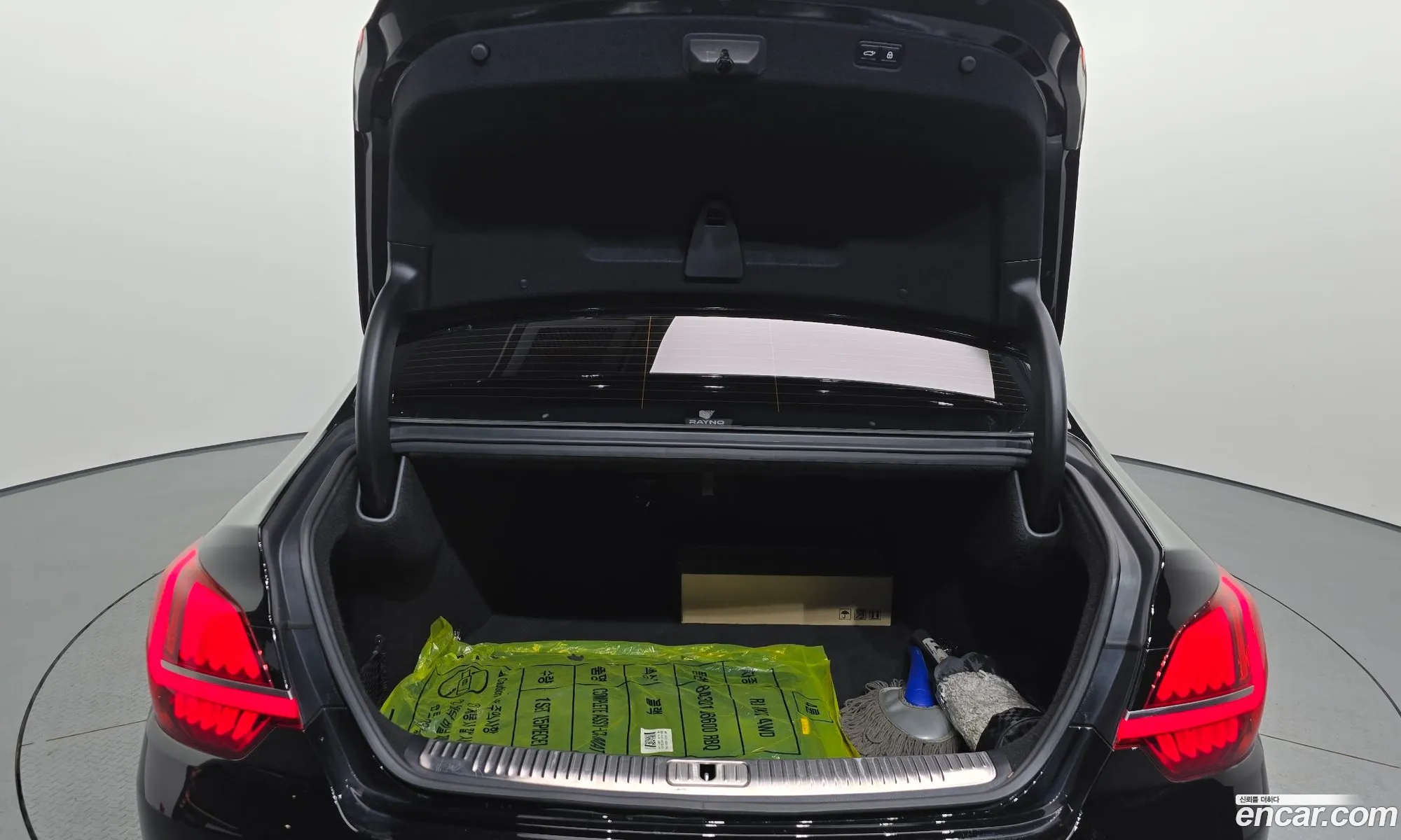 Kia K9 2022 KNAS2418DNS041807 — 20
