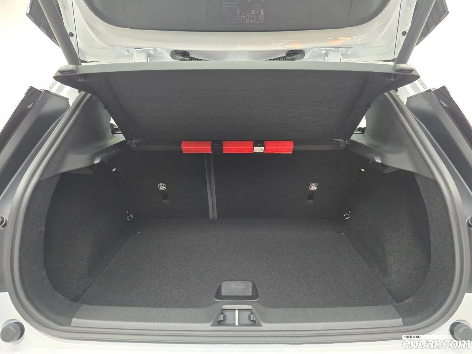 Volvo EX30 2025 — 9
