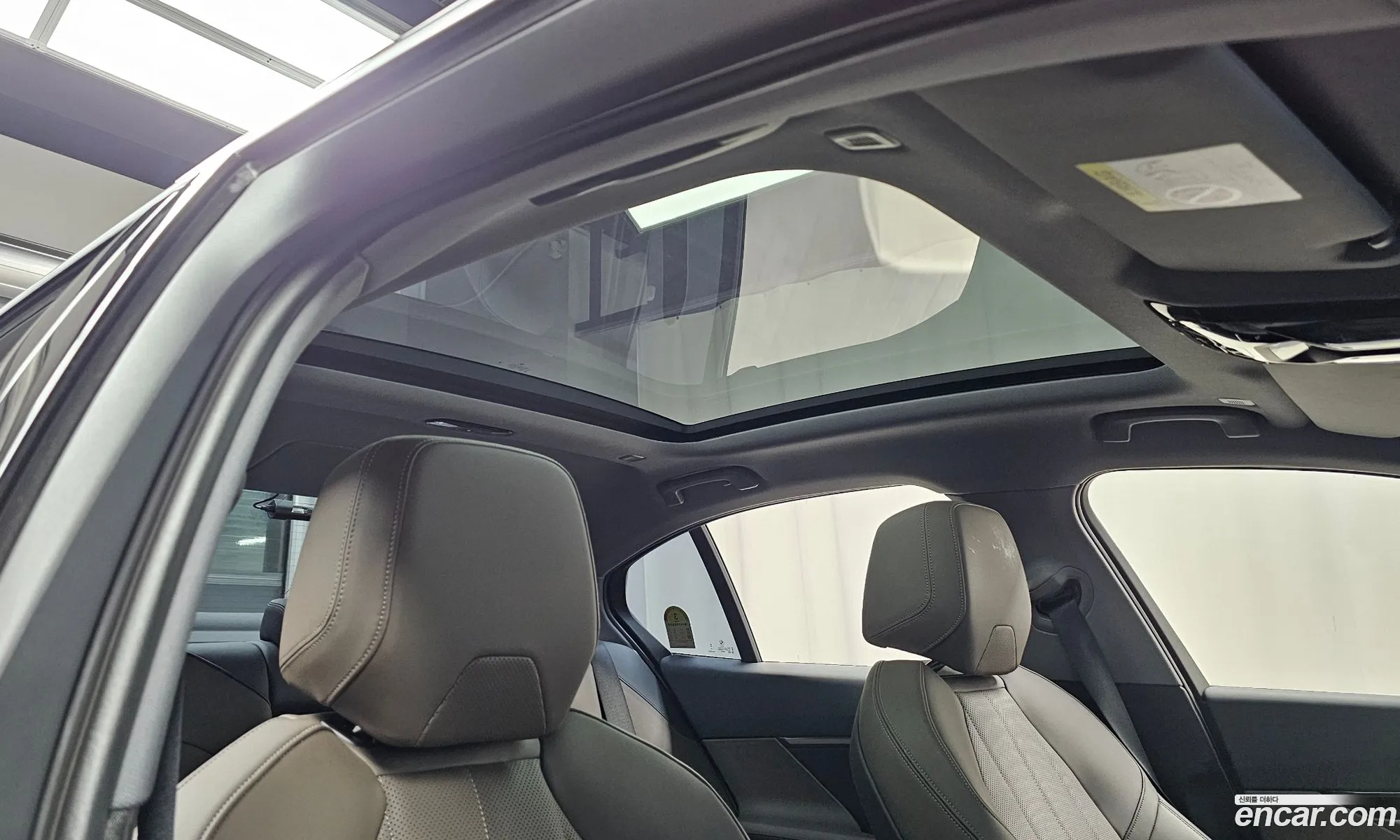 BMW 5 Series 2023 WBA21FJ0XRCP91900 — 17