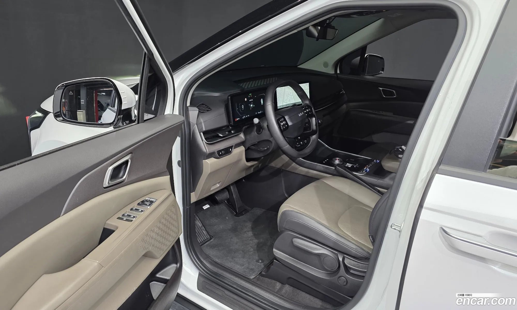 Kia Carnival 2024 — 5