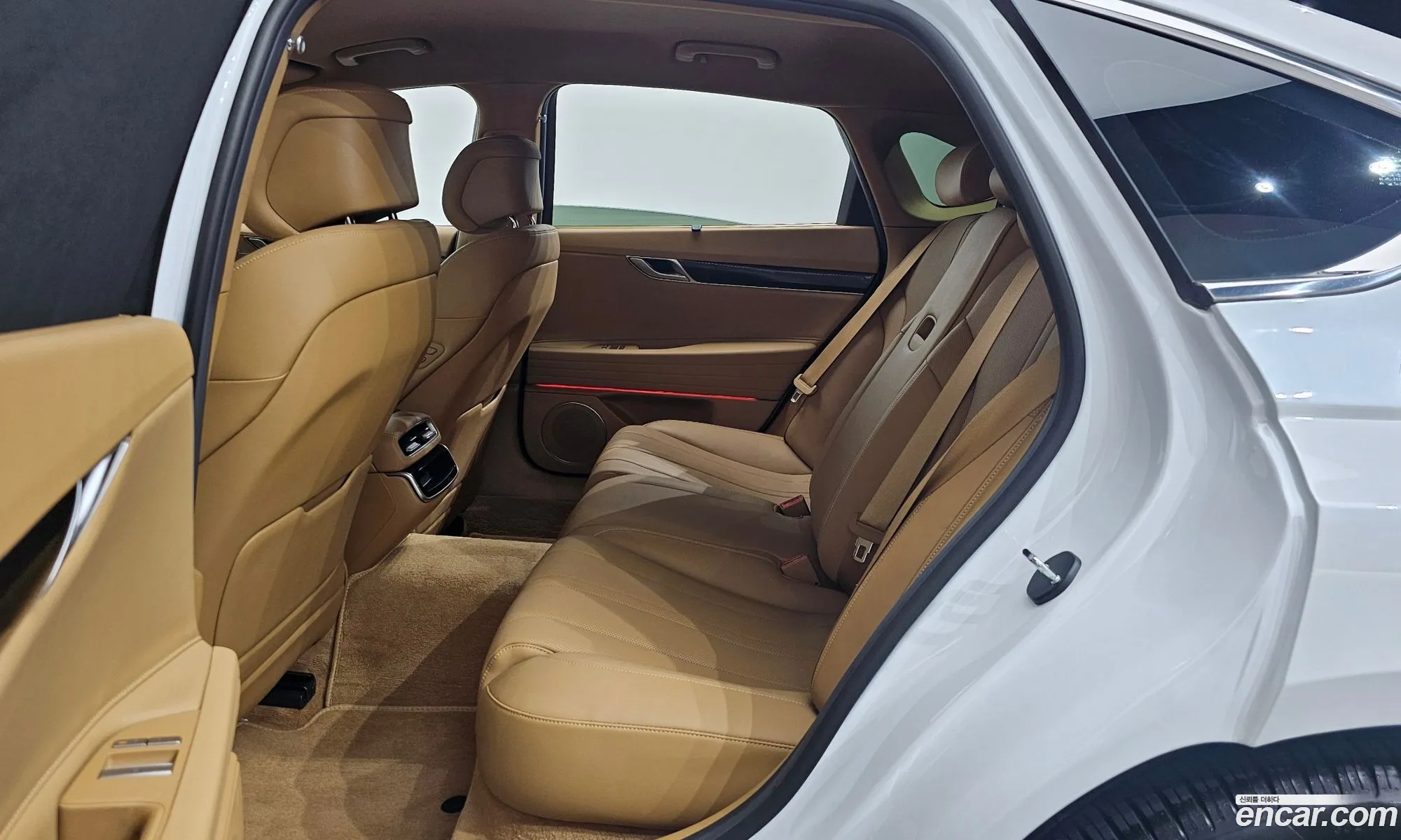 Genesis G80 2024 — 12
