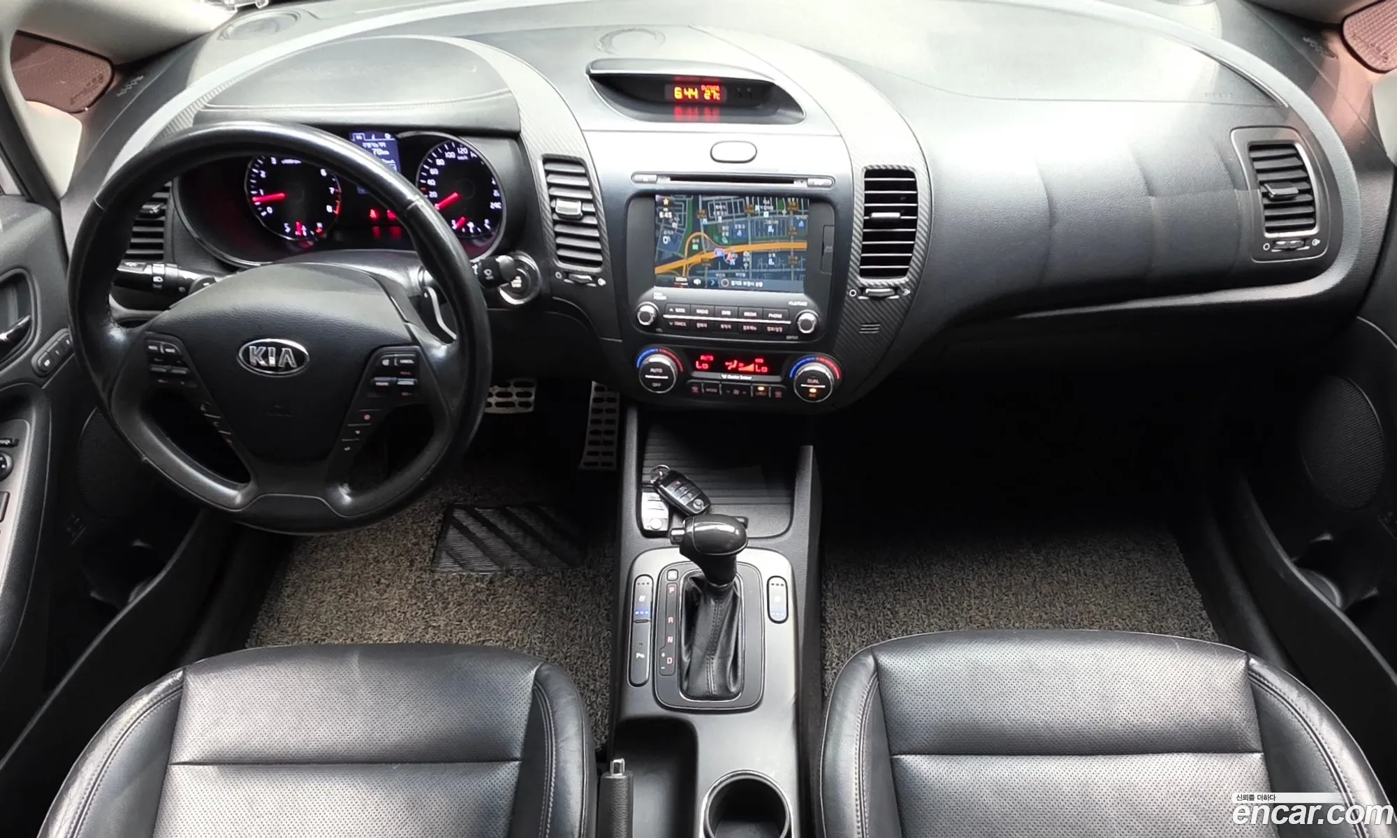 Kia K3 2013 KNAFZ412BDA090380 — 18