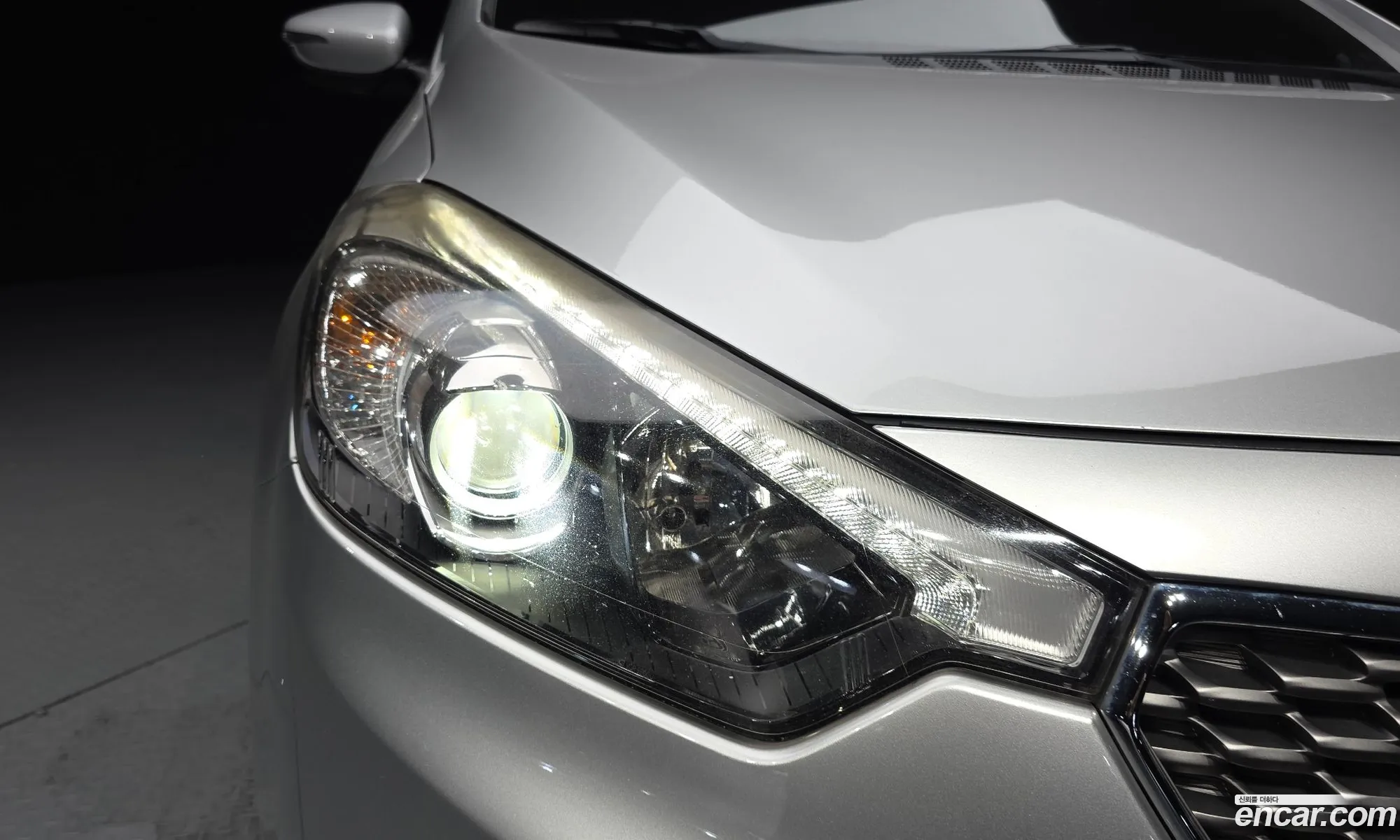 Kia K3 2013 KNAFZ412BDA090380 — 28
