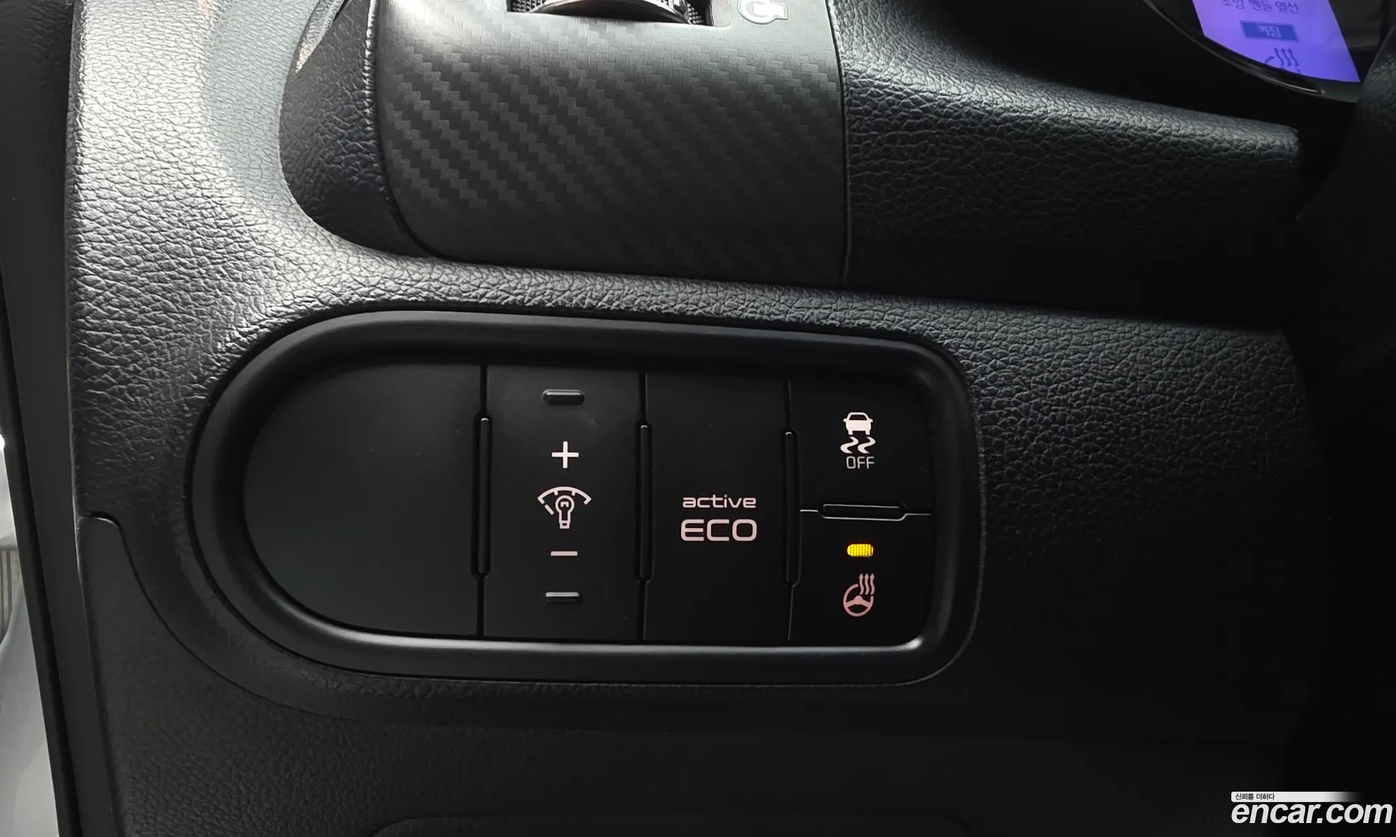 Kia K3 2013 KNAFZ412BDA090380 — 10