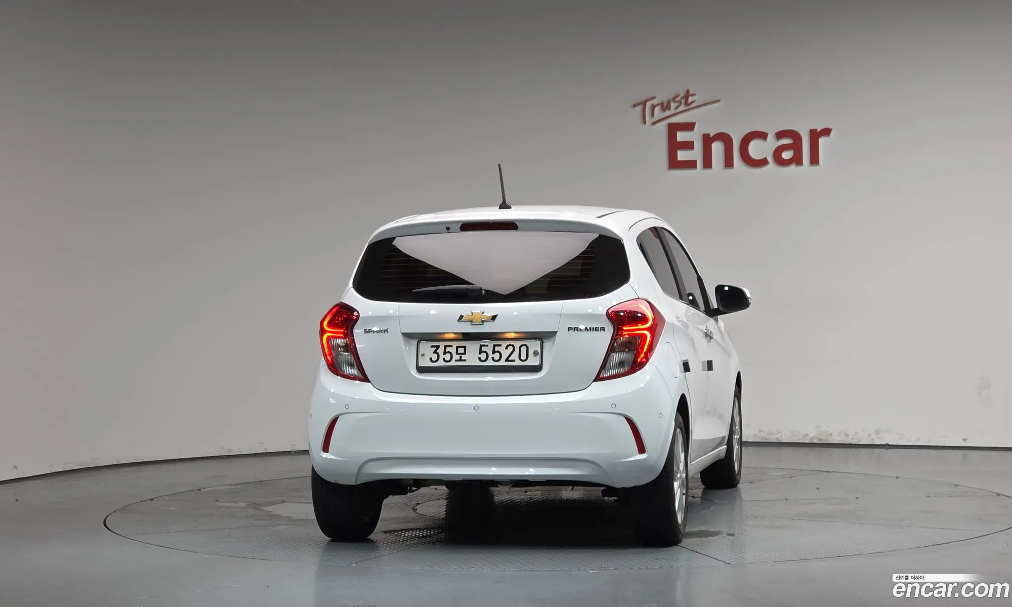Chevrolet (GM Daewoo) Spark 2018 KLYDC487DKC211388 — 3