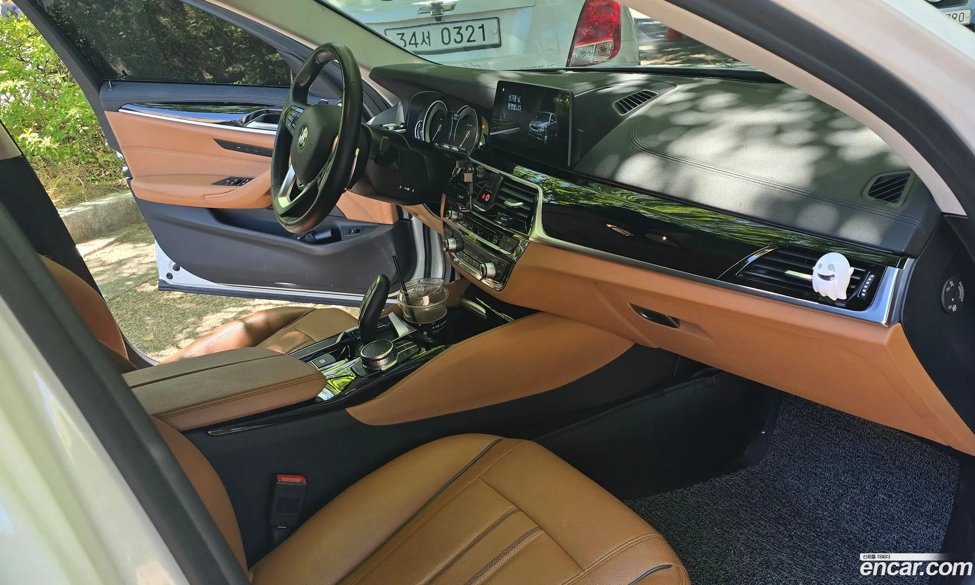 BMW 5 Series 2018 — 11