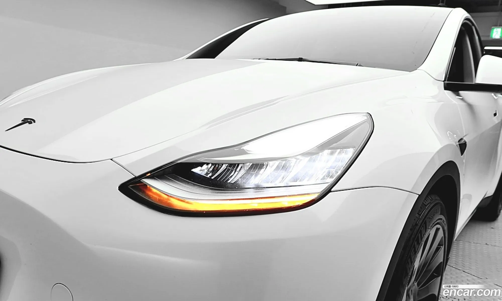 Tesla Model Y 2021 — 3
