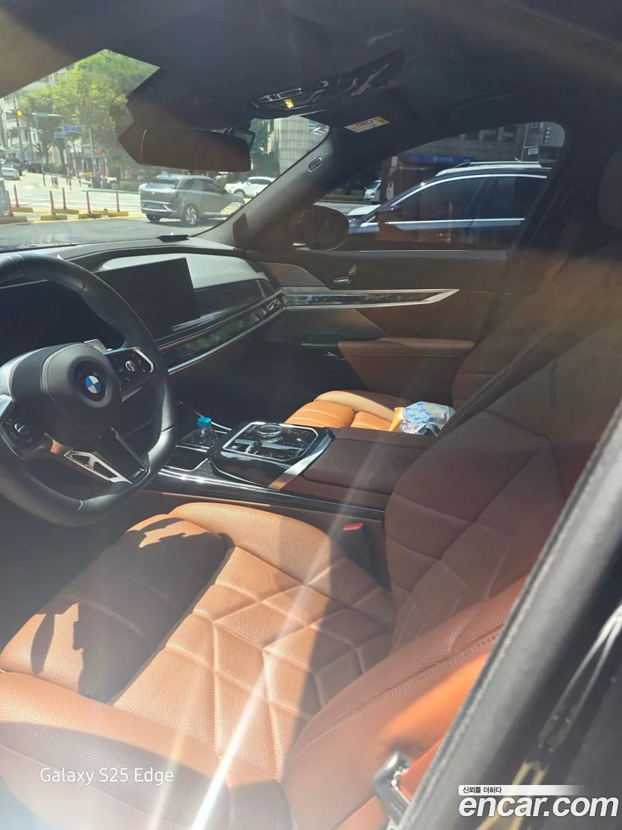 BMW 7 Series 2025 — 6