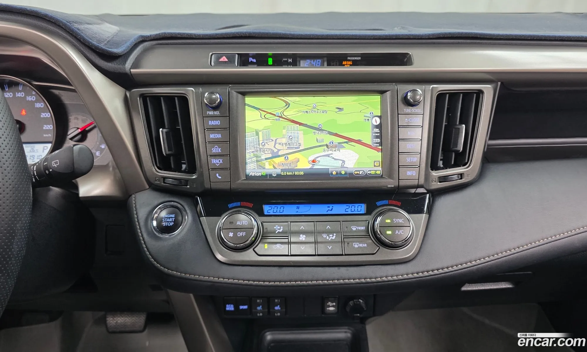 Toyota RAV4 2014 JTMDFREV2ED056076 — 14