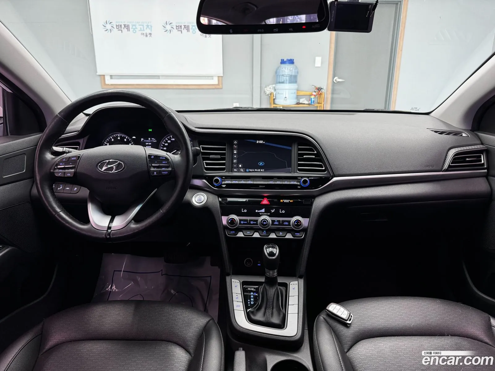 Hyundai Elantra AD 2019 — 4
