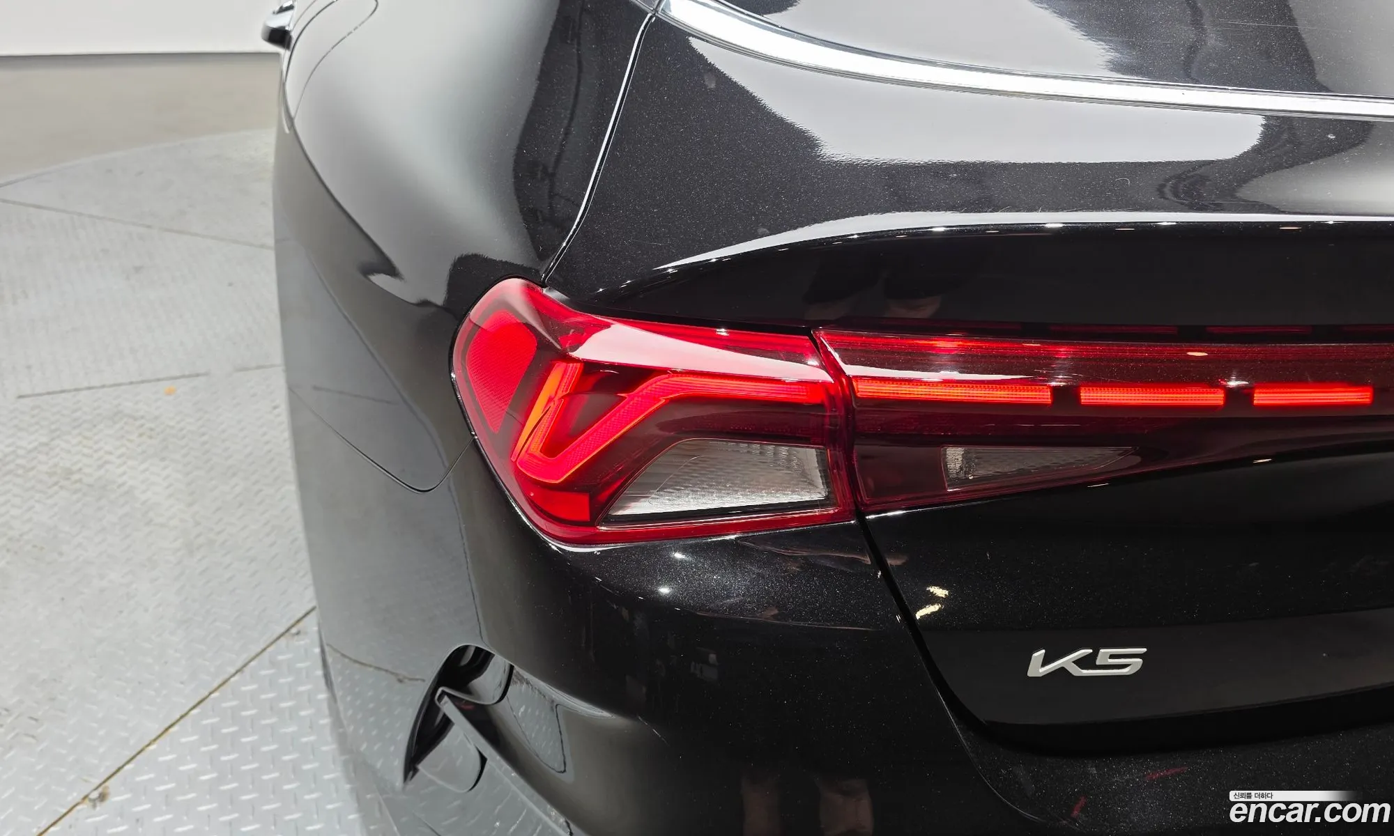 Kia K5 2023 KNAG741BBPA246466 — 26