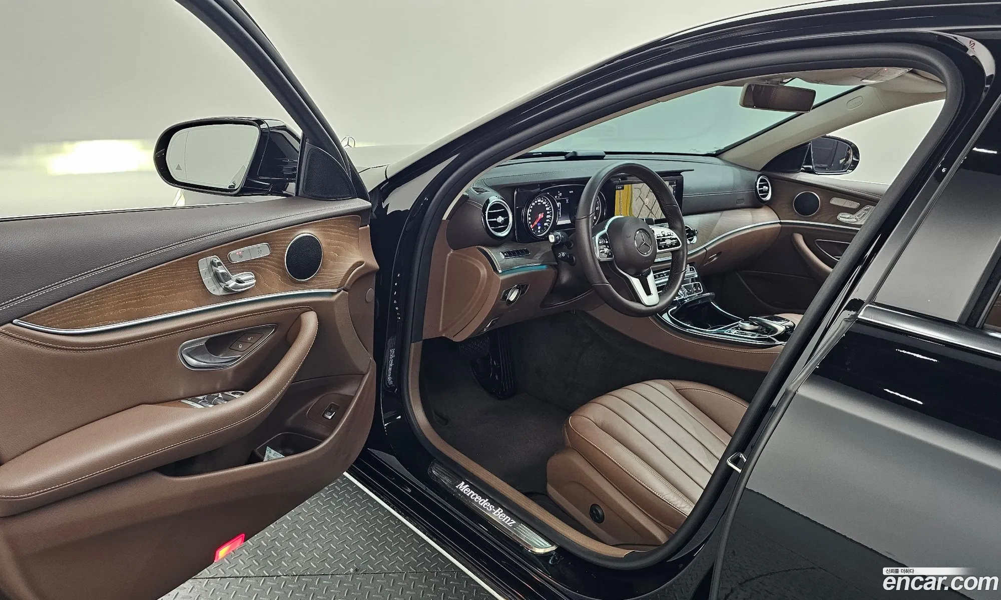 Mercedes-Benz E-Class W213 2019 WDDZF0EB7KA696603 — 5