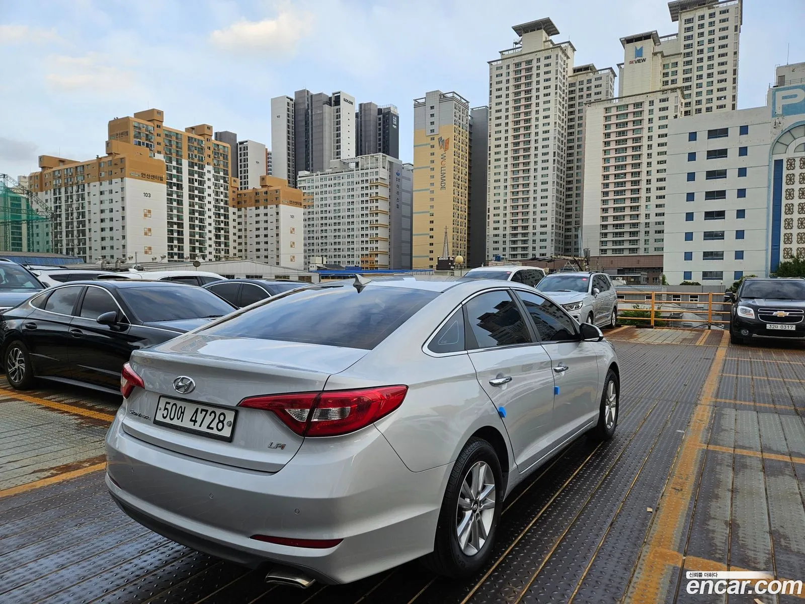 Hyundai LF Sonata 2015 — 2