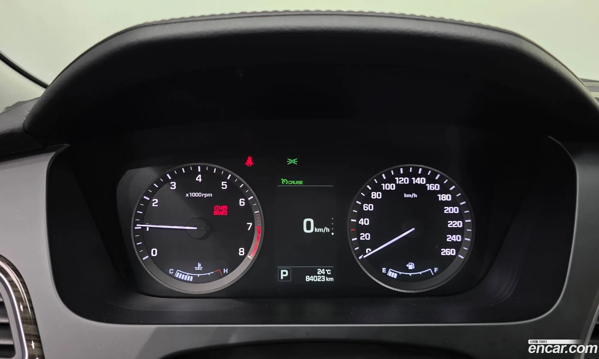 Hyundai LF Sonata 2014 — 13
