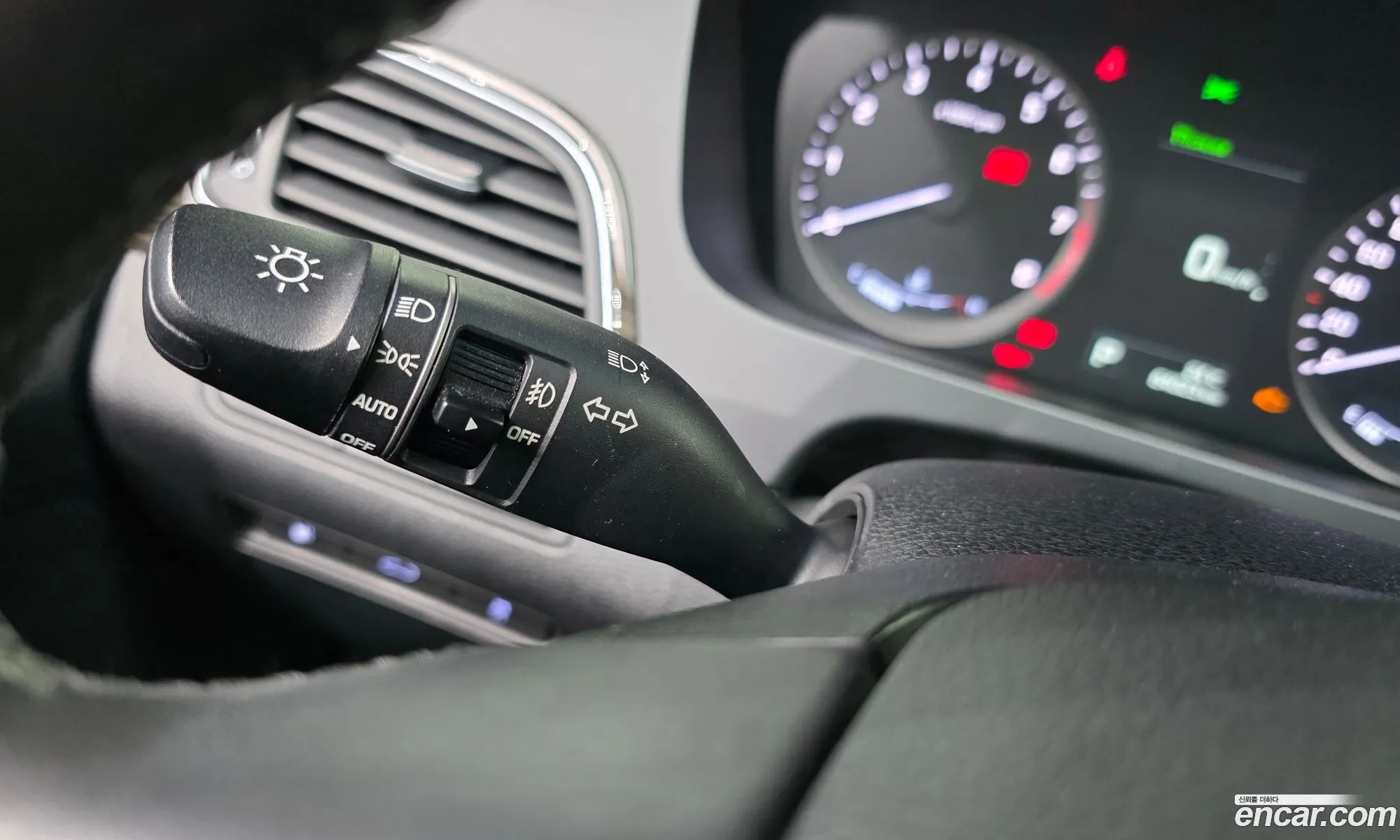 Hyundai LF Sonata 2014 — 3