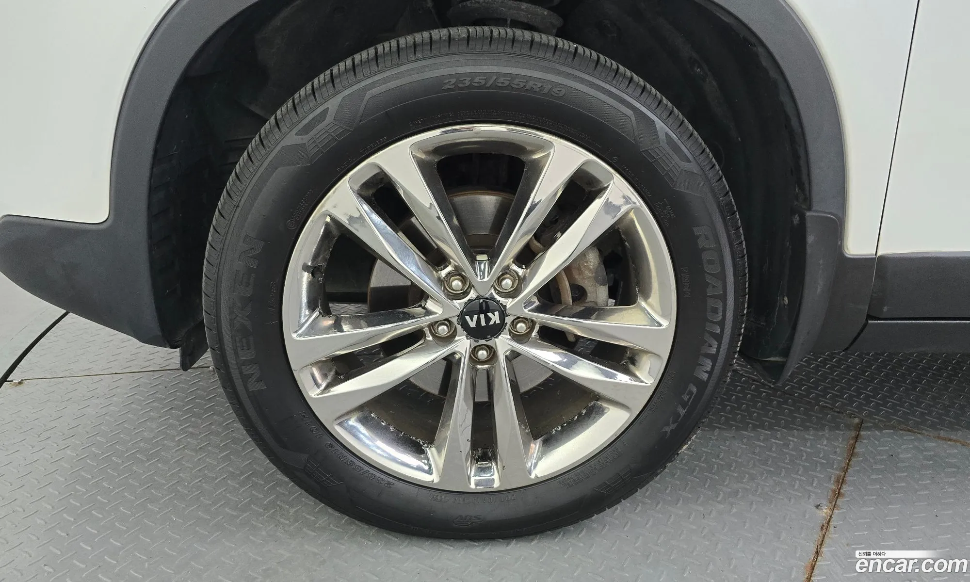 Kia Sorento R 2013 KNAKW815BEA449363 — 4