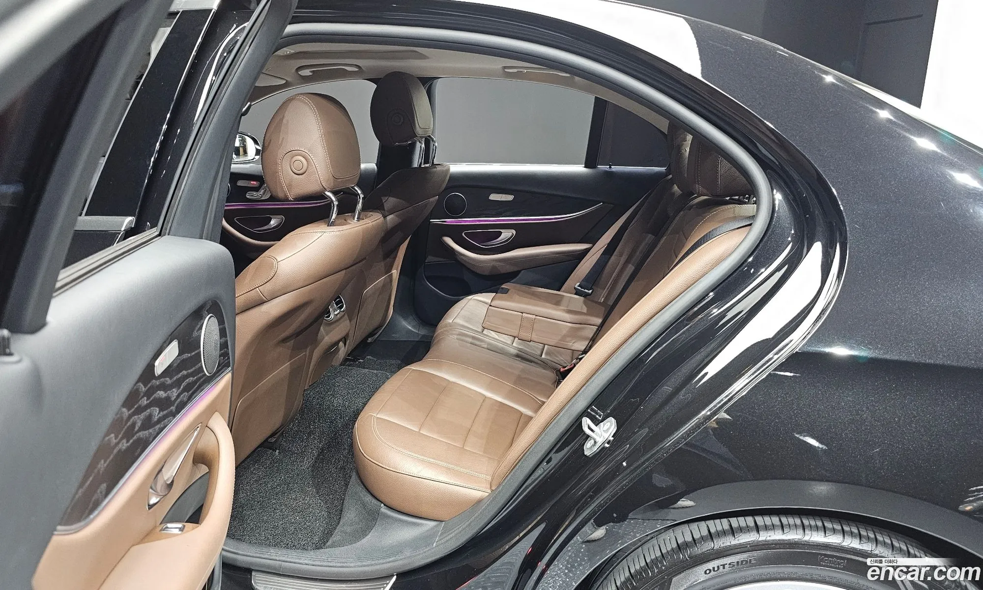 Mercedes-Benz E-Class W213 2017 WDDZF4CBXHA284100 — 16