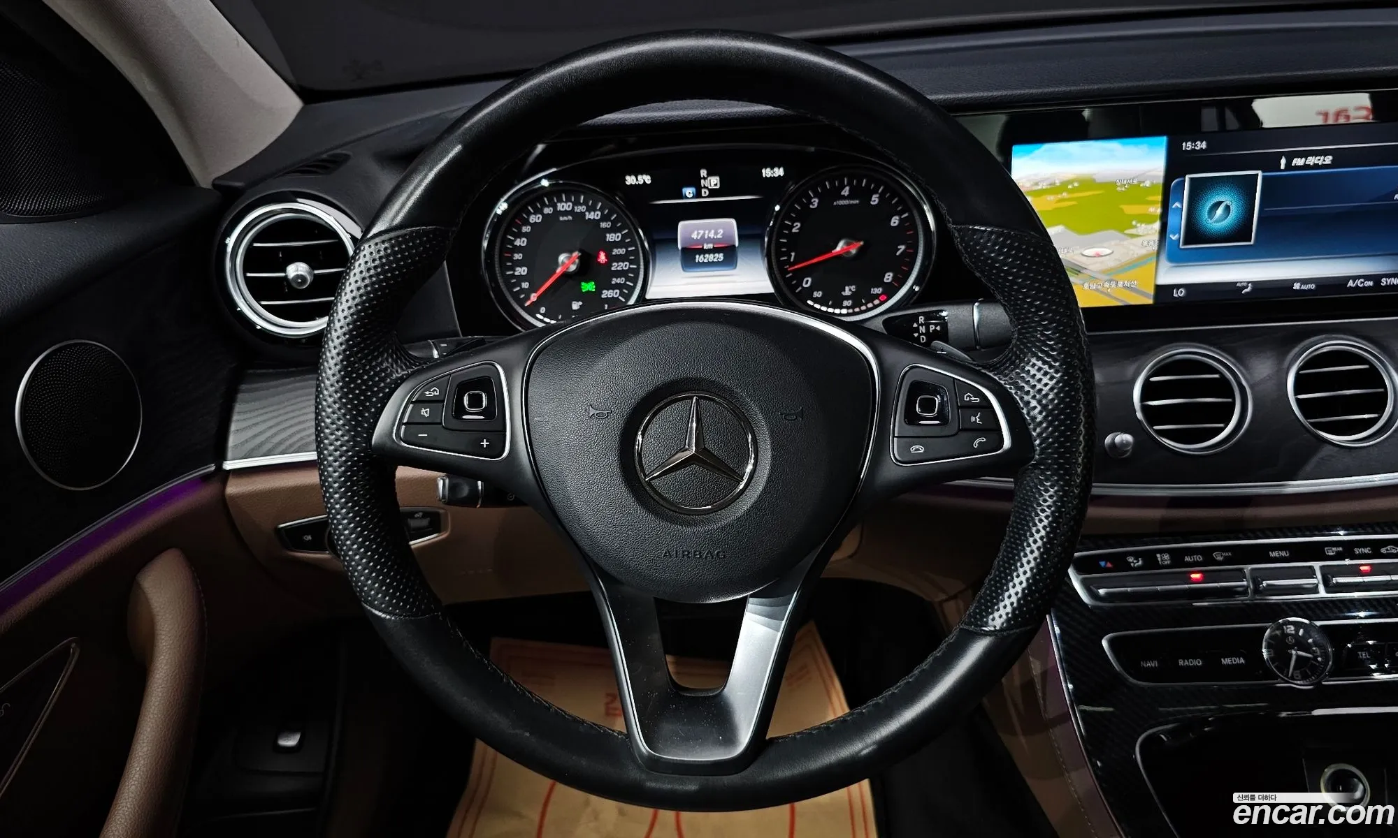 Mercedes-Benz E-Class W213 2017 WDDZF4CBXHA284100 — 18