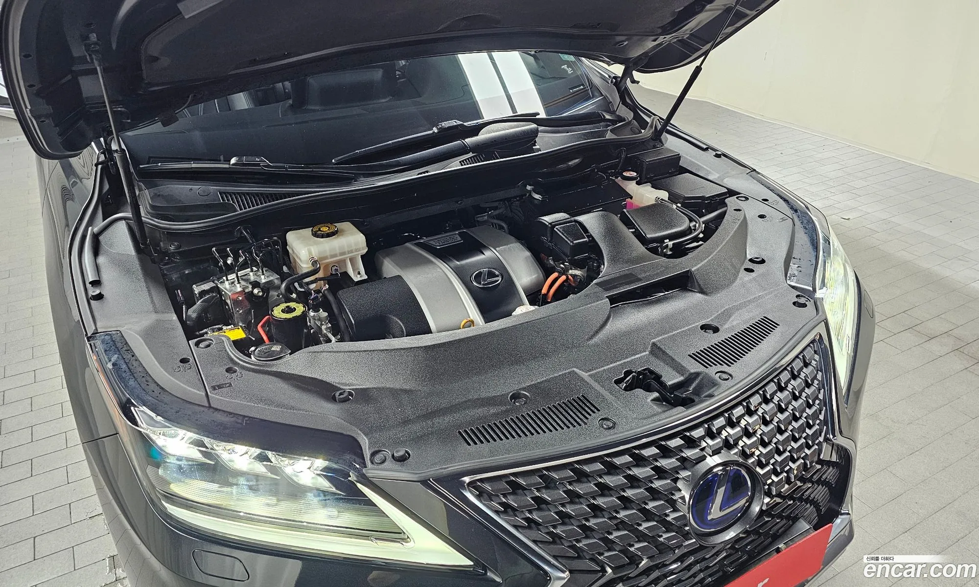 Lexus RX450h 2021 JTJBGMCAXM2073478 — 25