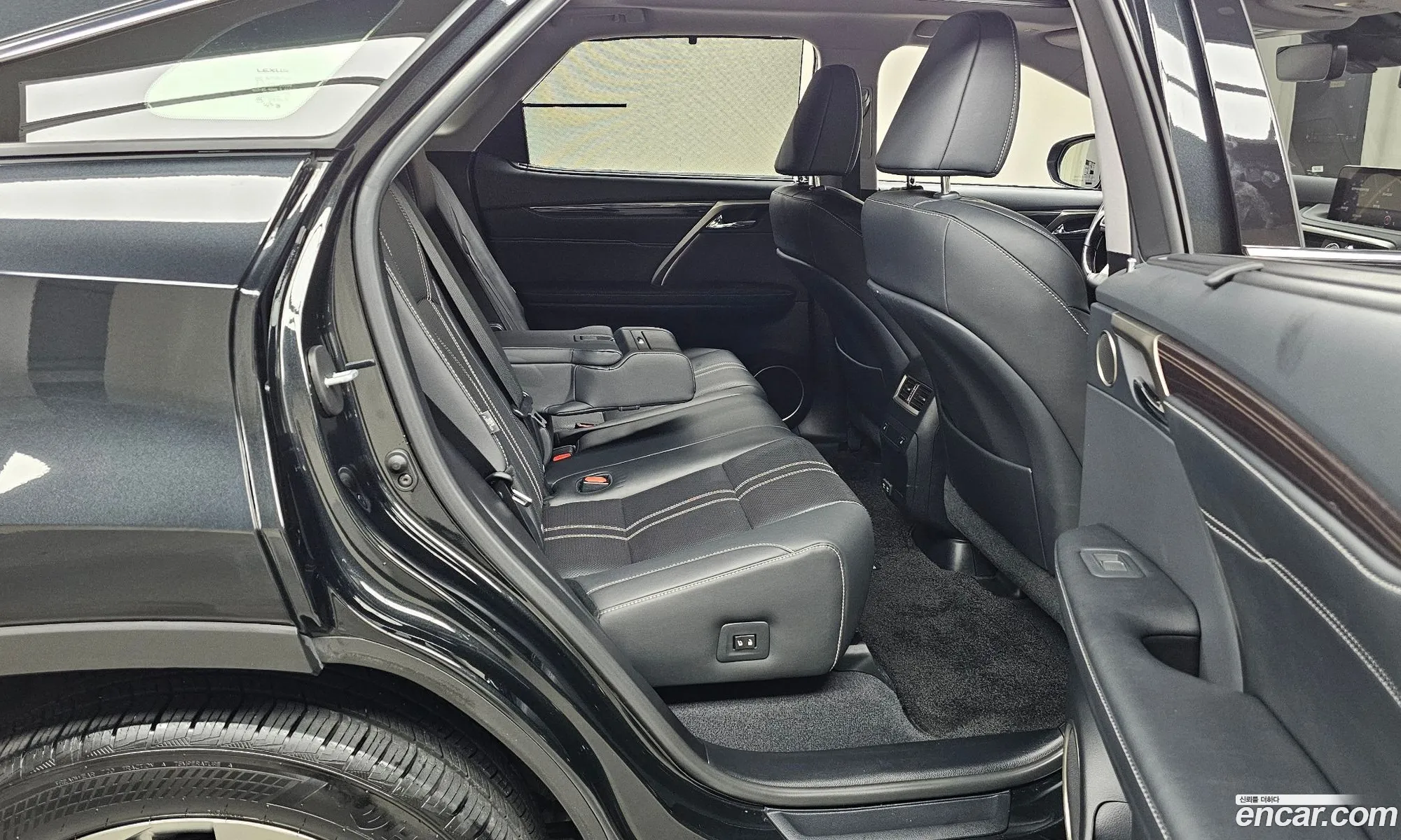 Lexus RX450h 2021 JTJBGMCAXM2073478 — 19