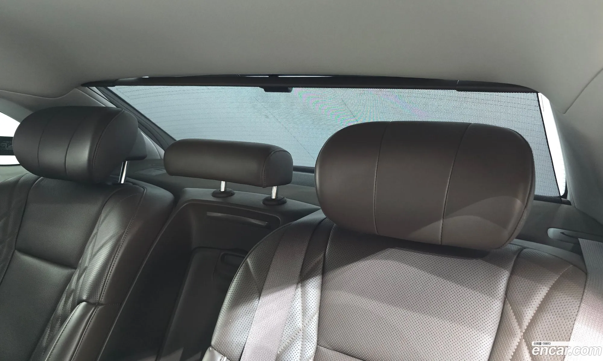 Kia The K9 2018 KNAS2418DKS000944 — 25