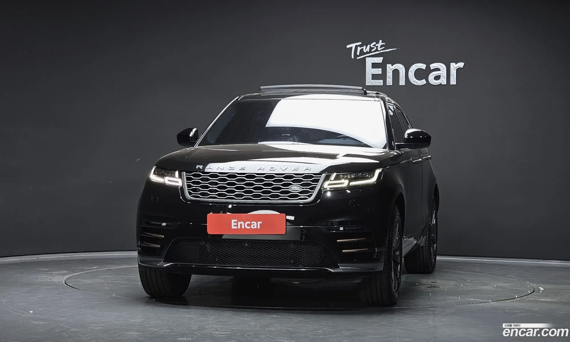 Land Rover Range Rover Velar 2017 — 20