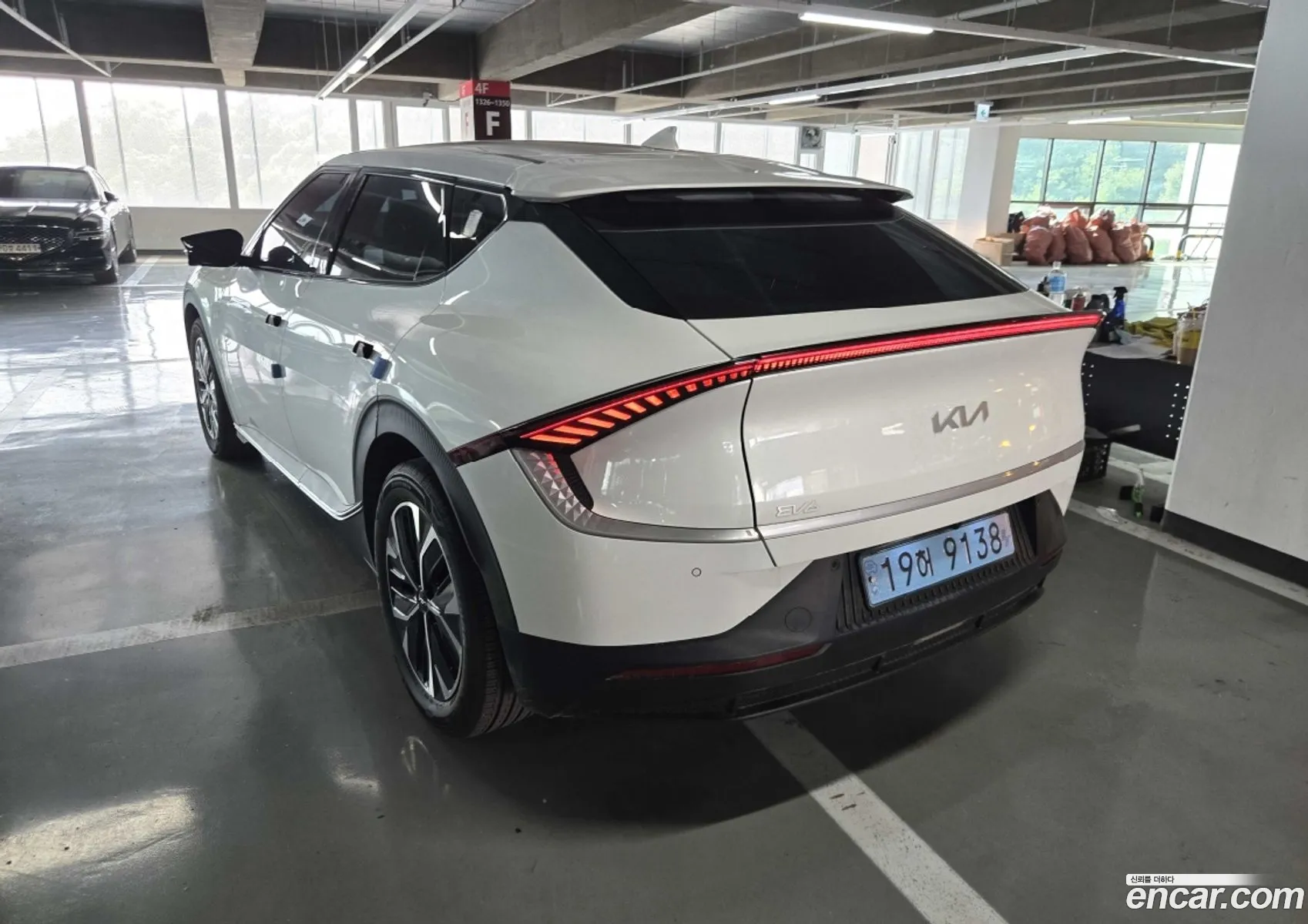 Kia EV6 2022 — 3