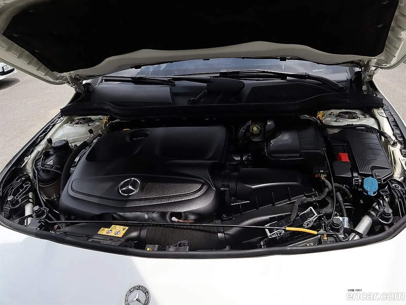 Mercedes-Benz CLA-Class C117 2017 — 20