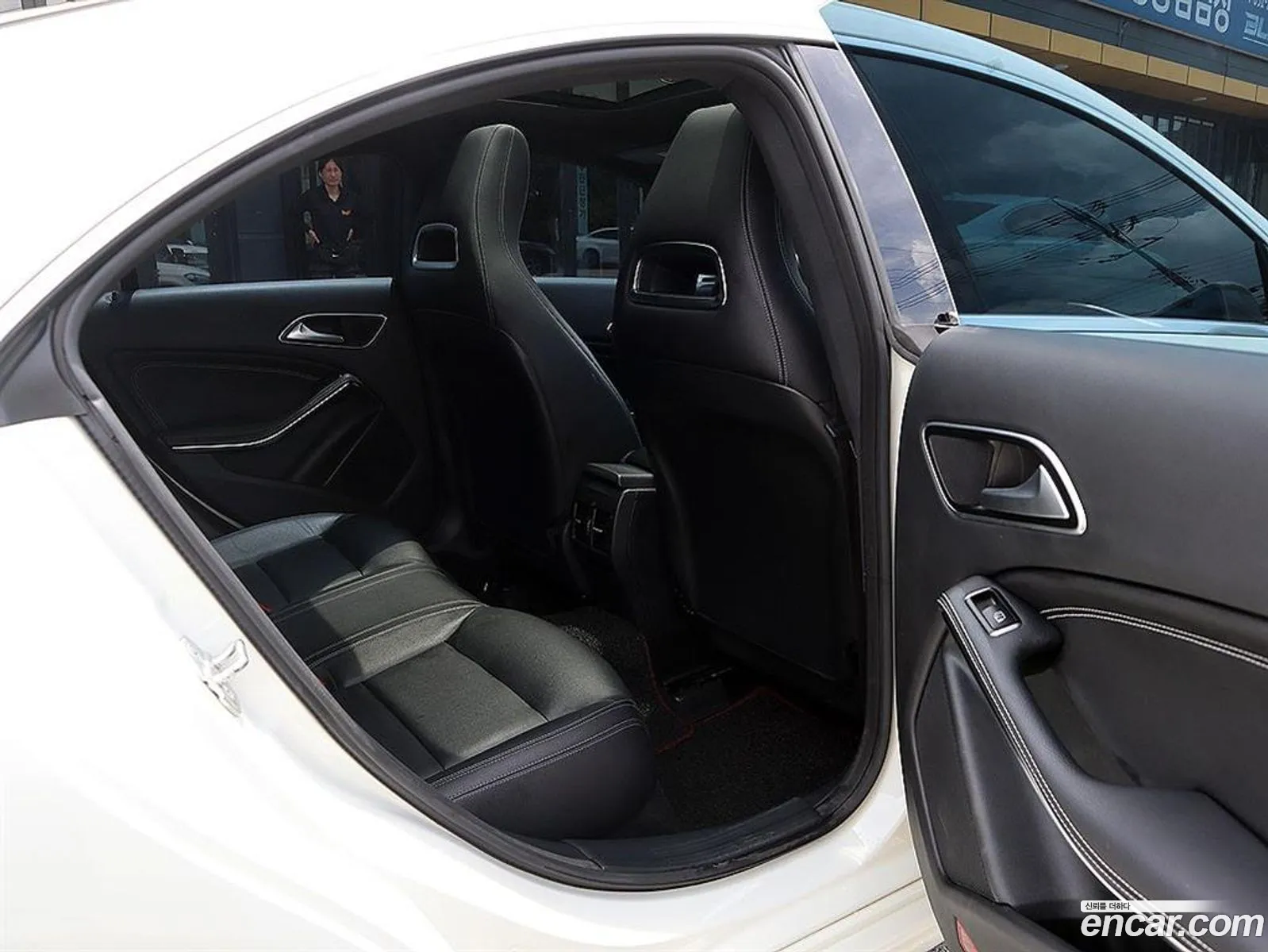 Mercedes-Benz CLA-Class C117 2017 — 14