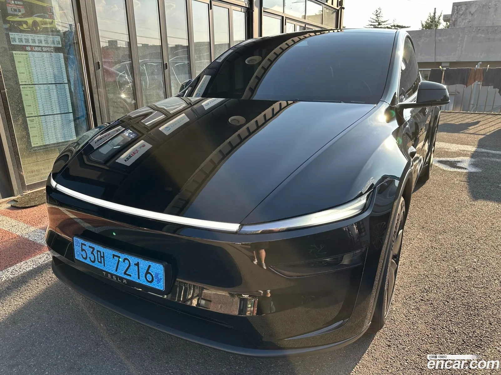 Tesla Model Y 2026 — 19