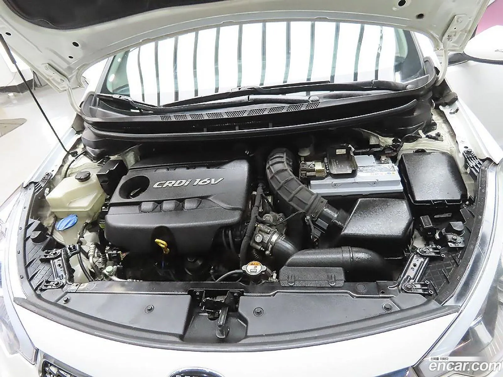 Kia K3 2015 — 3
