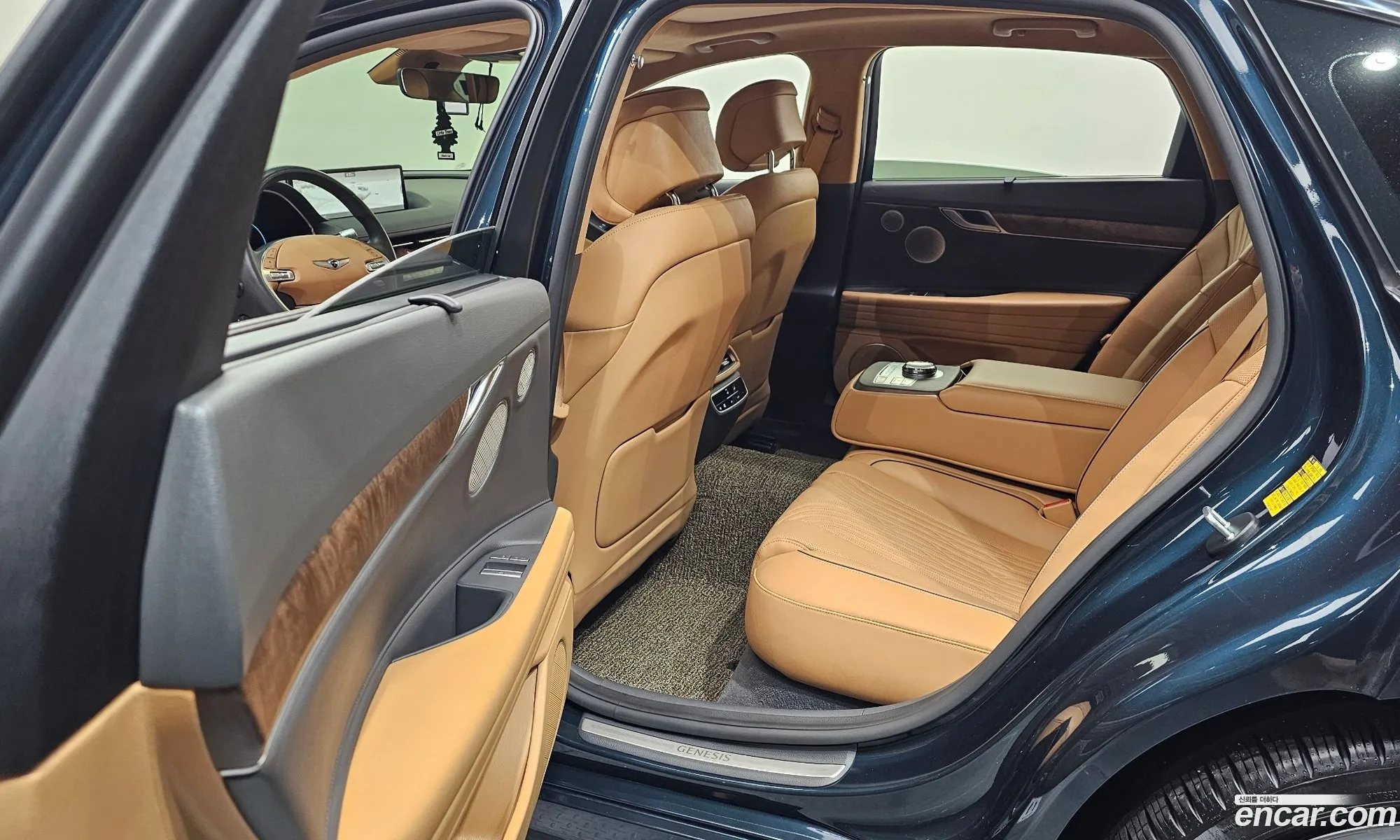 Genesis G80 2023 KMTGB41CDRU210150 — 19