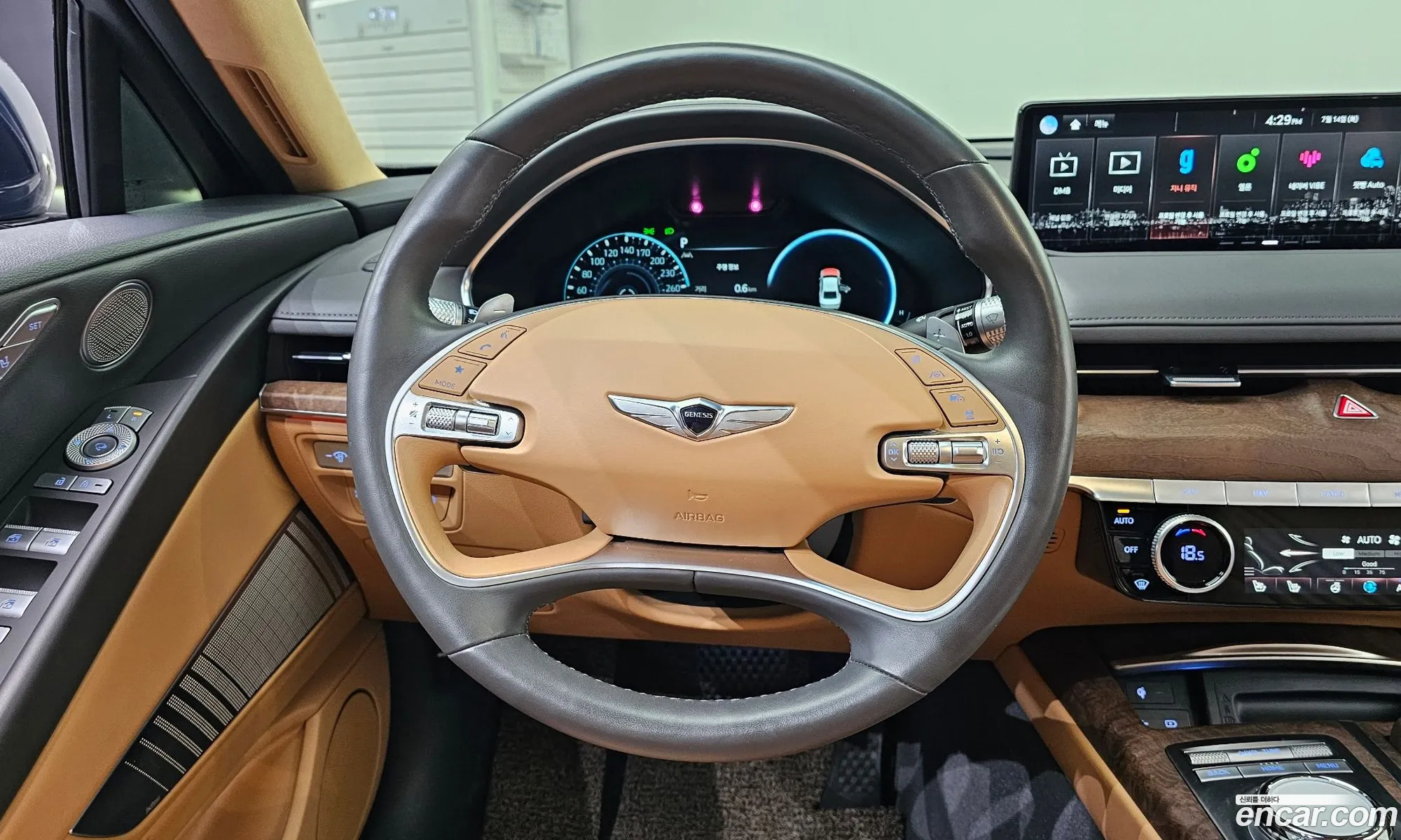 Genesis G80 2023 KMTGB41CDRU210150 — 31