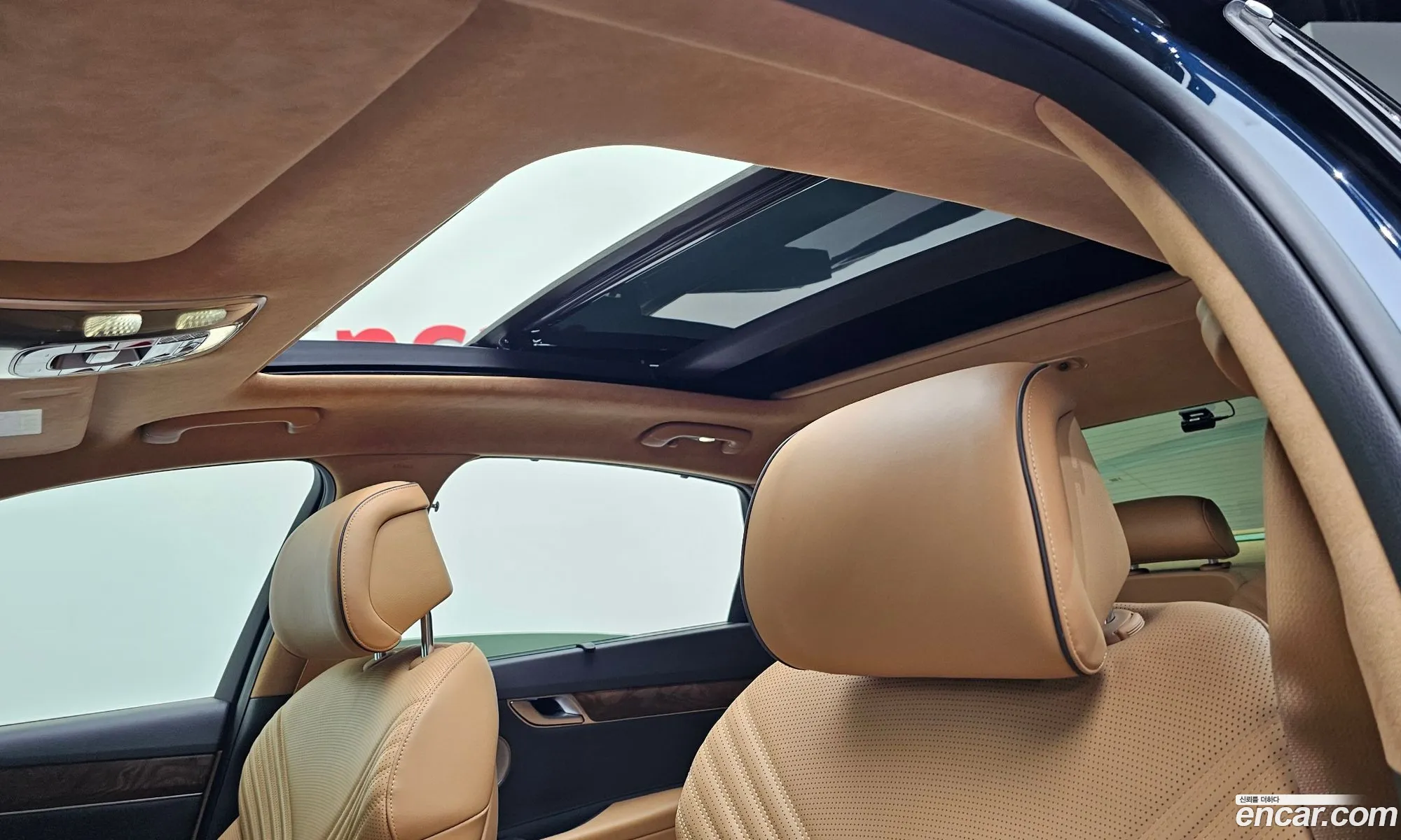 Genesis G80 2023 KMTGB41CDRU210150 — 11