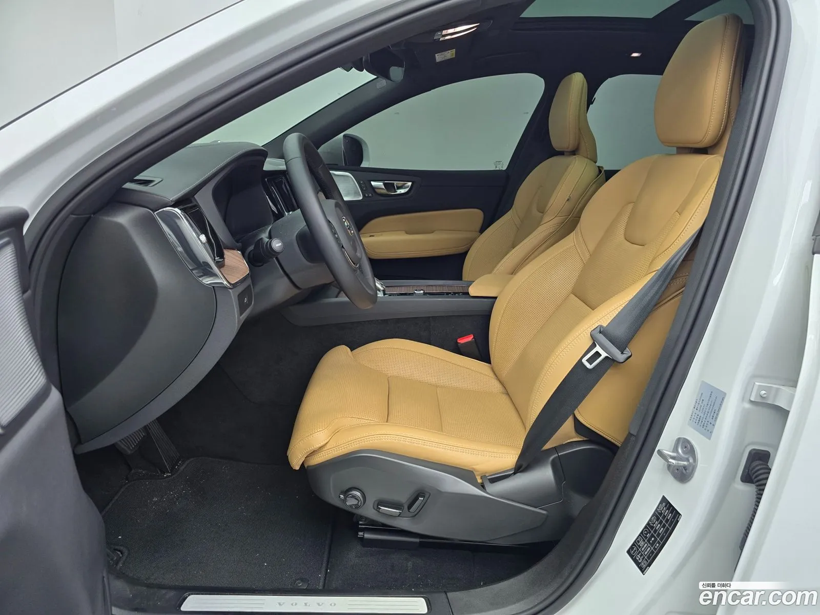Volvo XC60 2024 — 10
