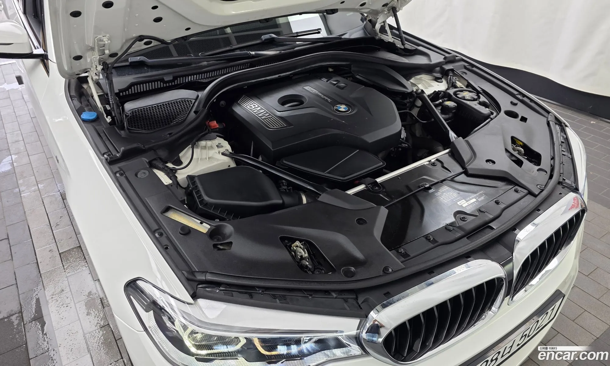 BMW 5 Series 2017 — 8