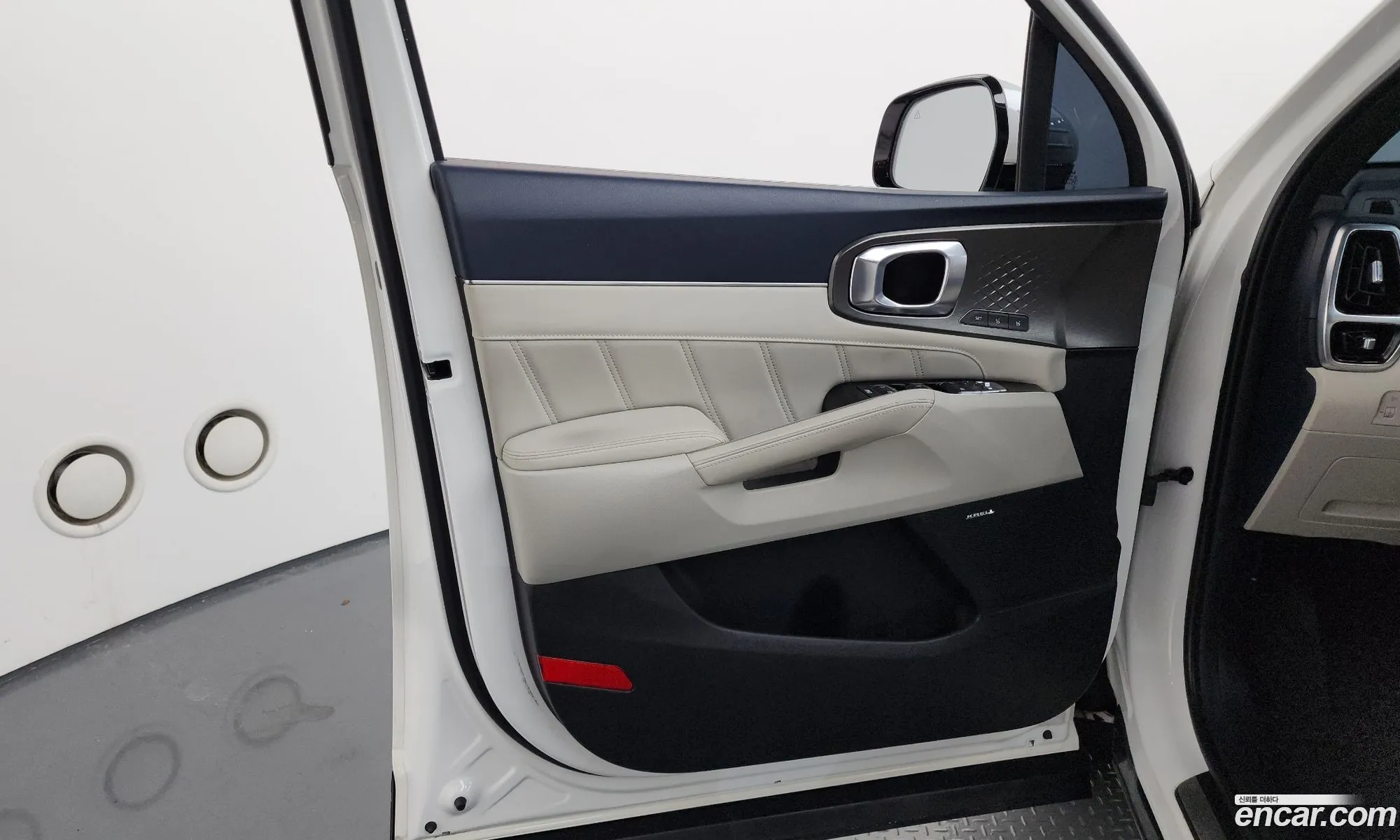 Kia Sorento 2023 — 8