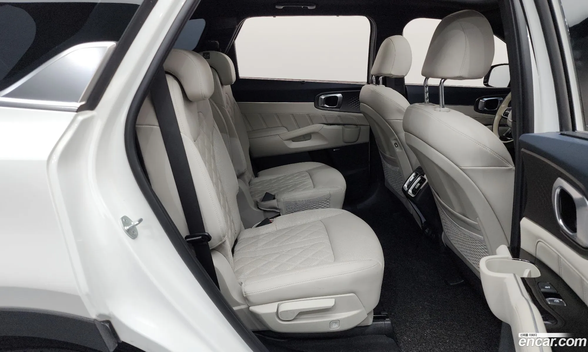 Kia Sorento 2023 — 3