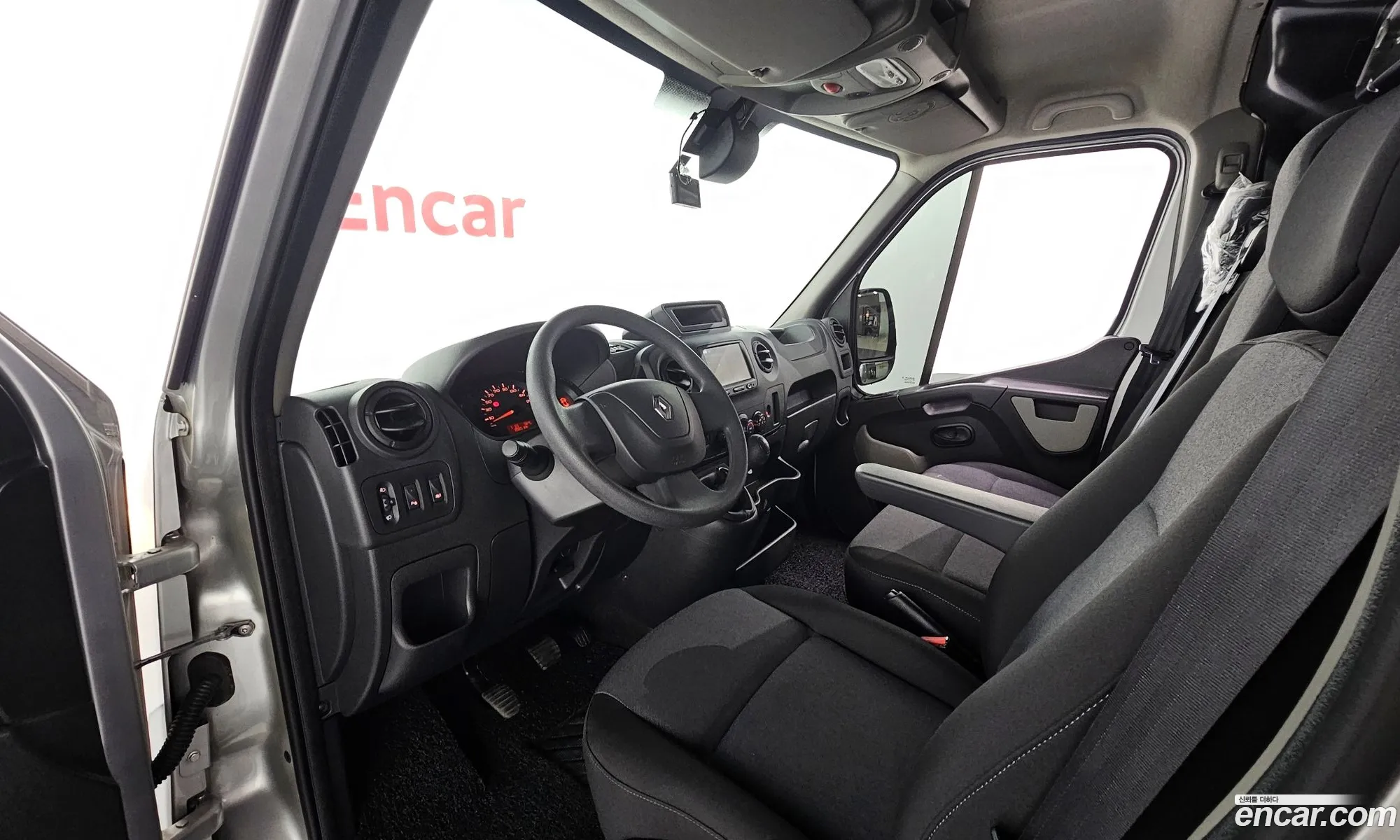 Renault Korea (Samsung) Master