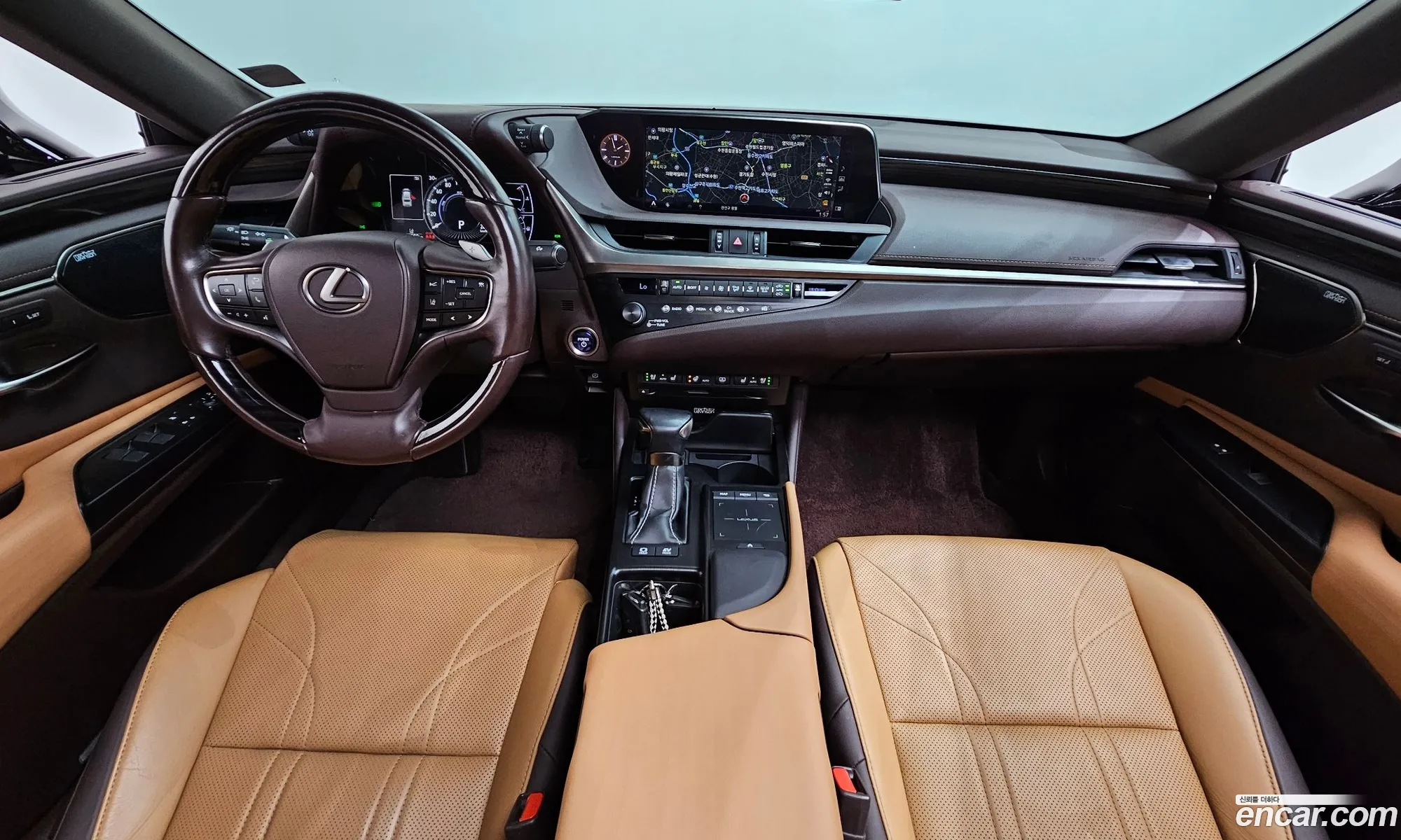 Lexus ES300h 7th Gen 2019 JTHB21B15K2068332 — 20